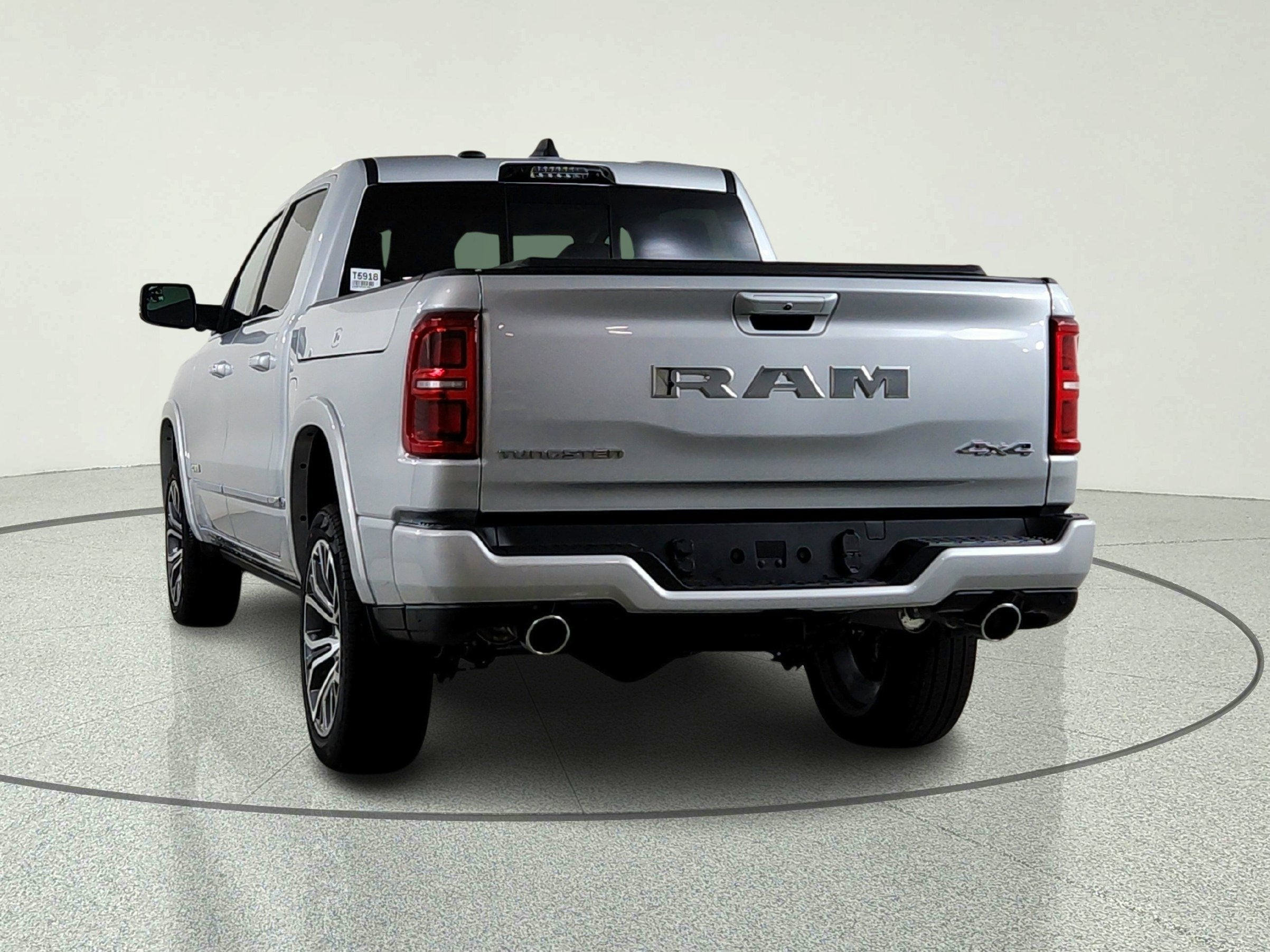 2026 RAM Ram 1500 RAM 1500 TUNGSTEN CREW CAB 4X4 (144.5 IN WB 5 FT 7 IN BOX)