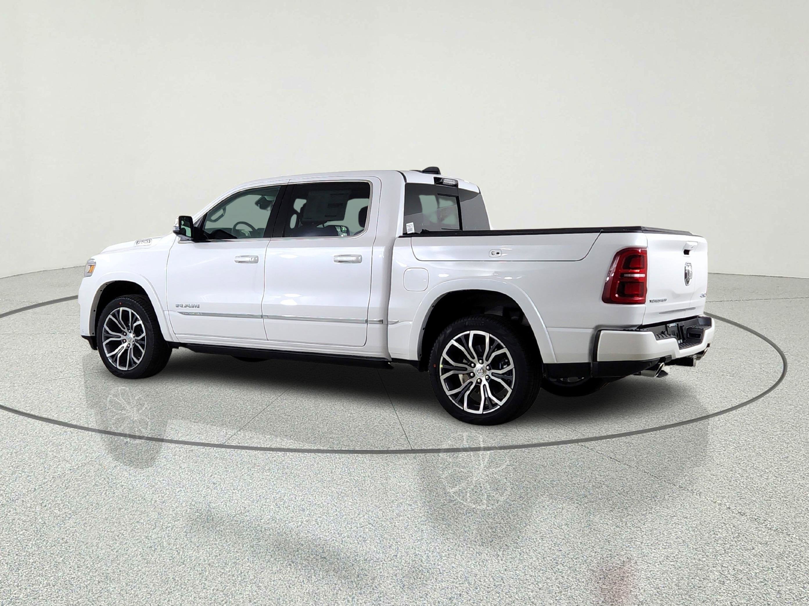 2026 RAM Ram 1500 RAM 1500 TUNGSTEN CREW CAB 4X4 (144.5 IN WB 5 FT 7 IN BOX)
