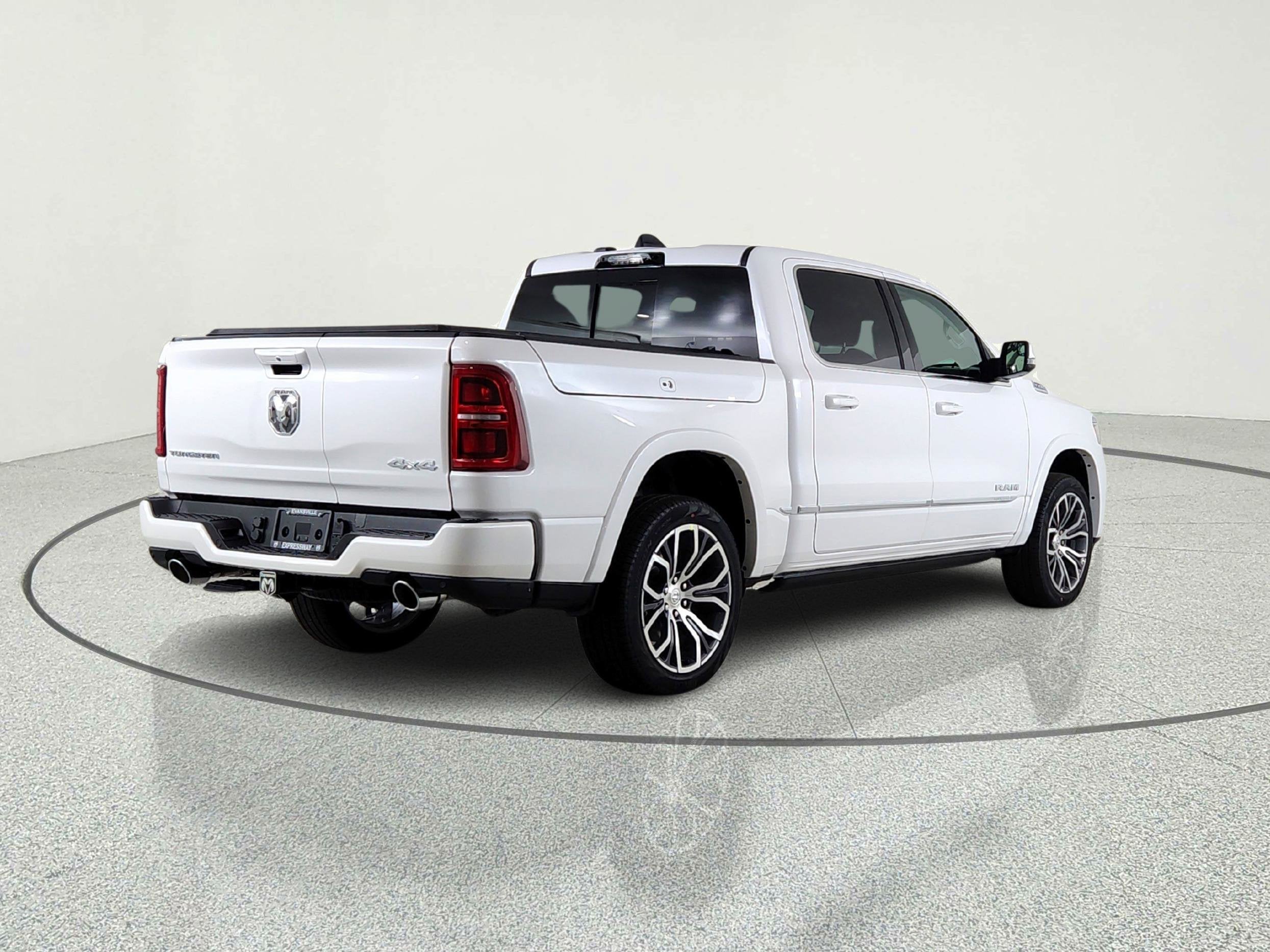 2026 RAM Ram 1500 RAM 1500 TUNGSTEN CREW CAB 4X4 (144.5 IN WB 5 FT 7 IN BOX)