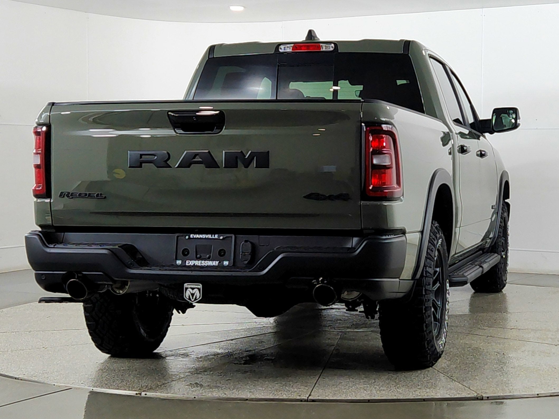 2026 RAM Ram 1500 RAM 1500 REBEL CREW CAB 4X4 (144.5 IN WB 5 FT 7 IN BOX)
