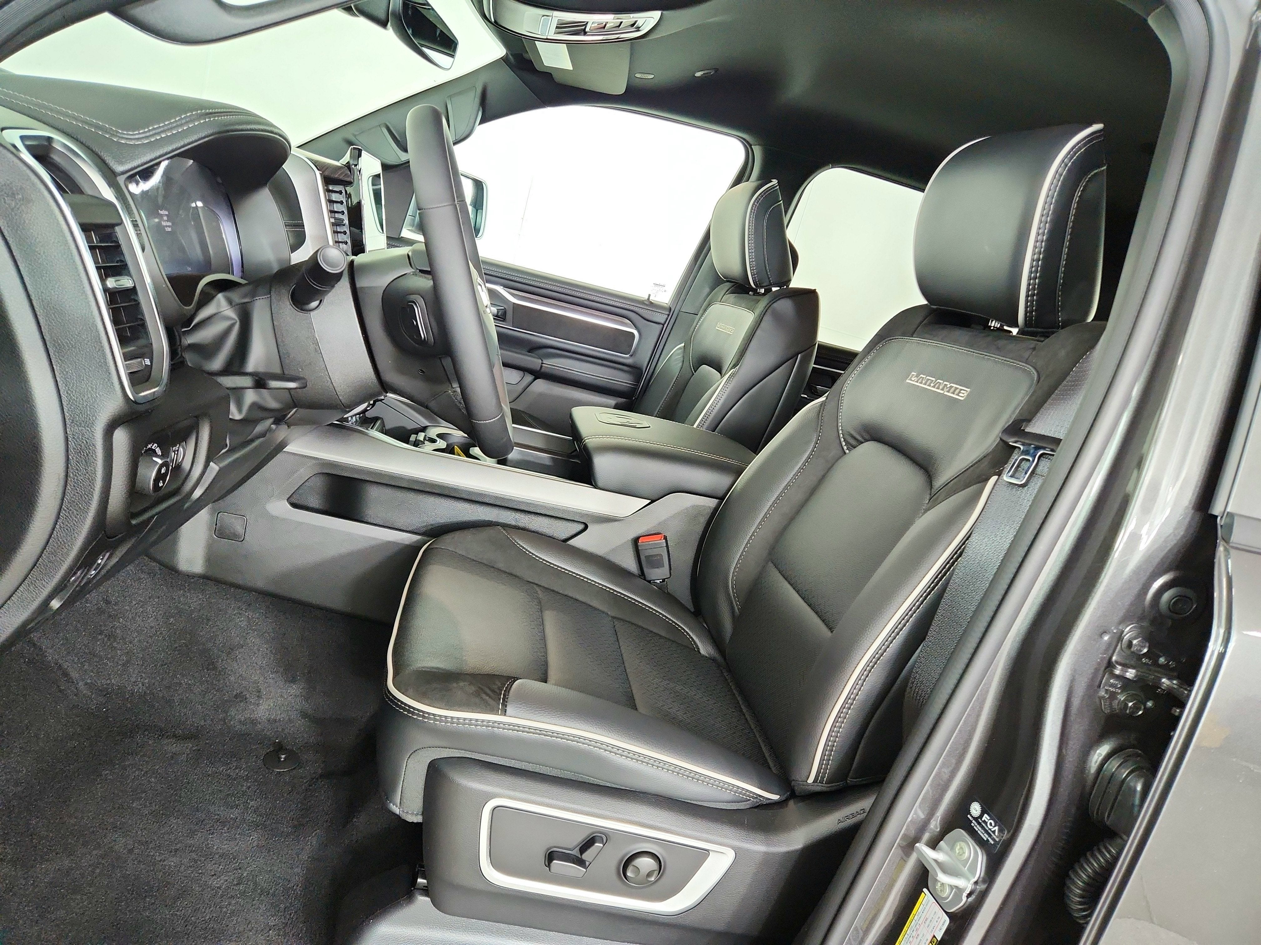 2026 RAM Ram 1500 RAM 1500 LARAMIE CREW CAB 4X4 (153.5 IN WB 6 FT 4 IN BOX)