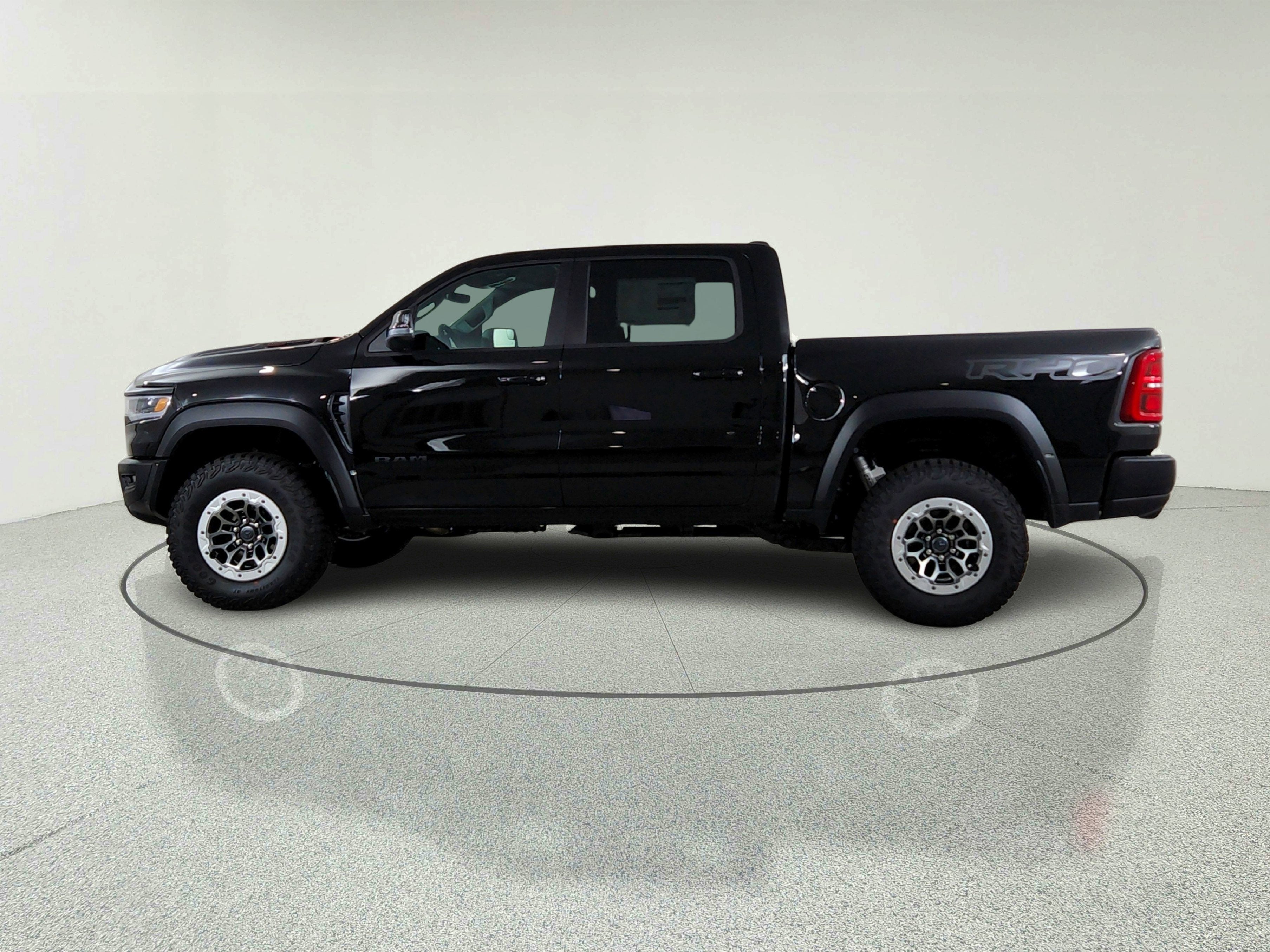 2026 RAM Ram 1500 RAM 1500 CREW CAB RHO 4X4 (144.5 IN WB 5 FT 7 IN BOX)