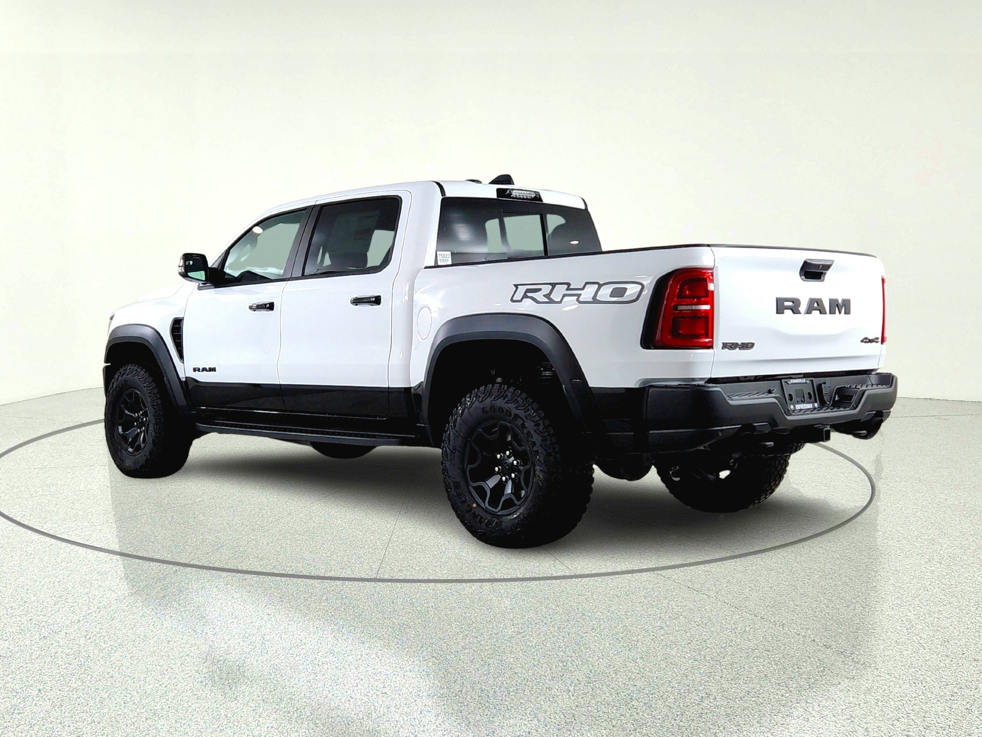 2026 RAM Ram 1500 RAM 1500 CREW CAB RHO 4X4 (144.5 IN WB 5 FT 7 IN BOX)