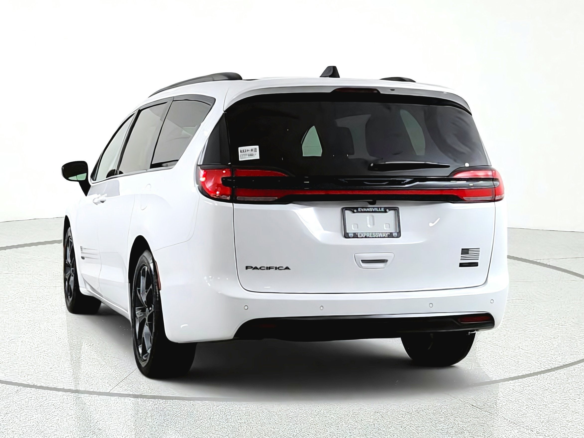 2027 Chrysler Pacifica Select FWD