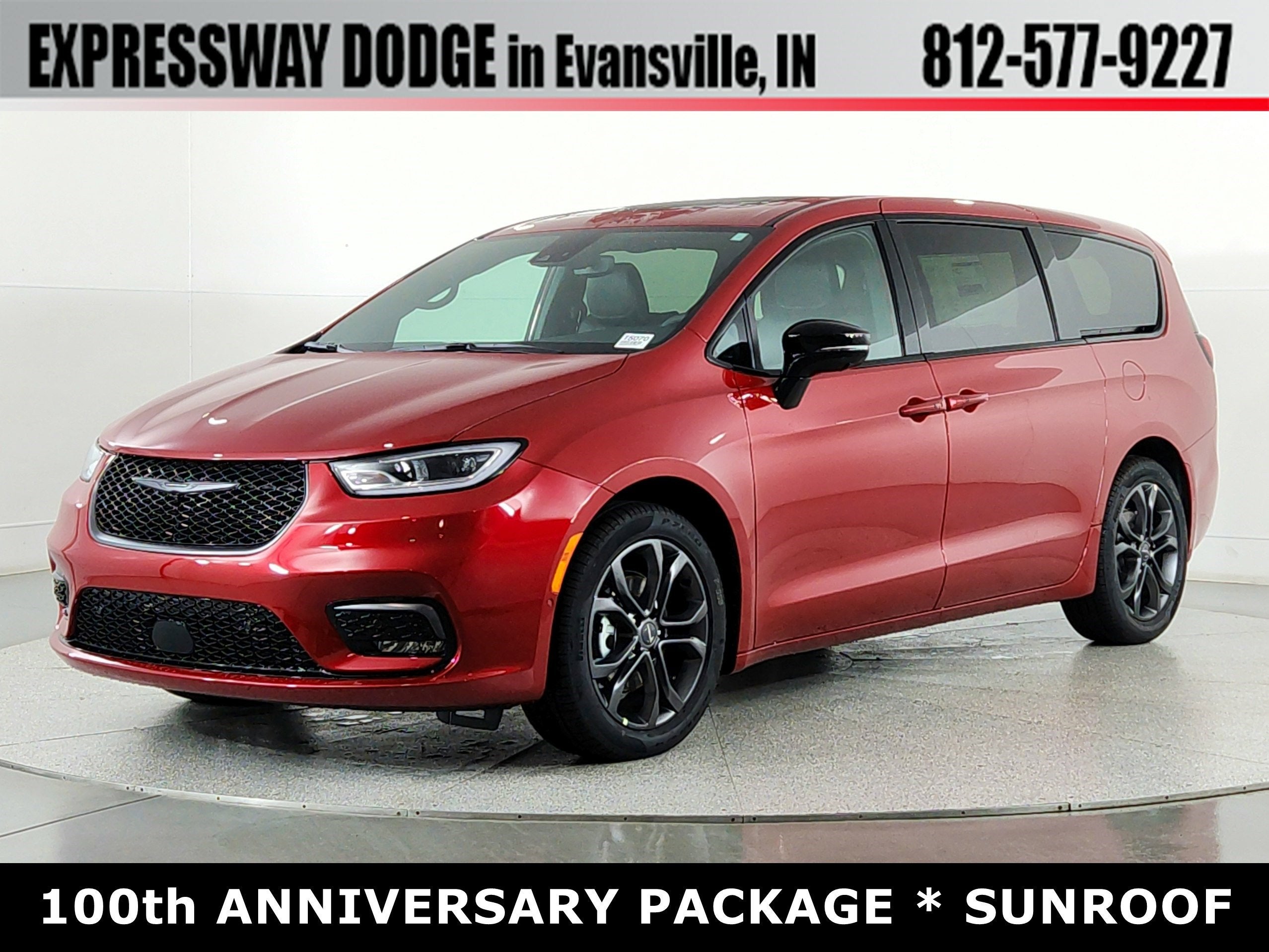 2026 Chrysler Pacifica Select