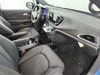 2027 Chrysler Pacifica Select FWD