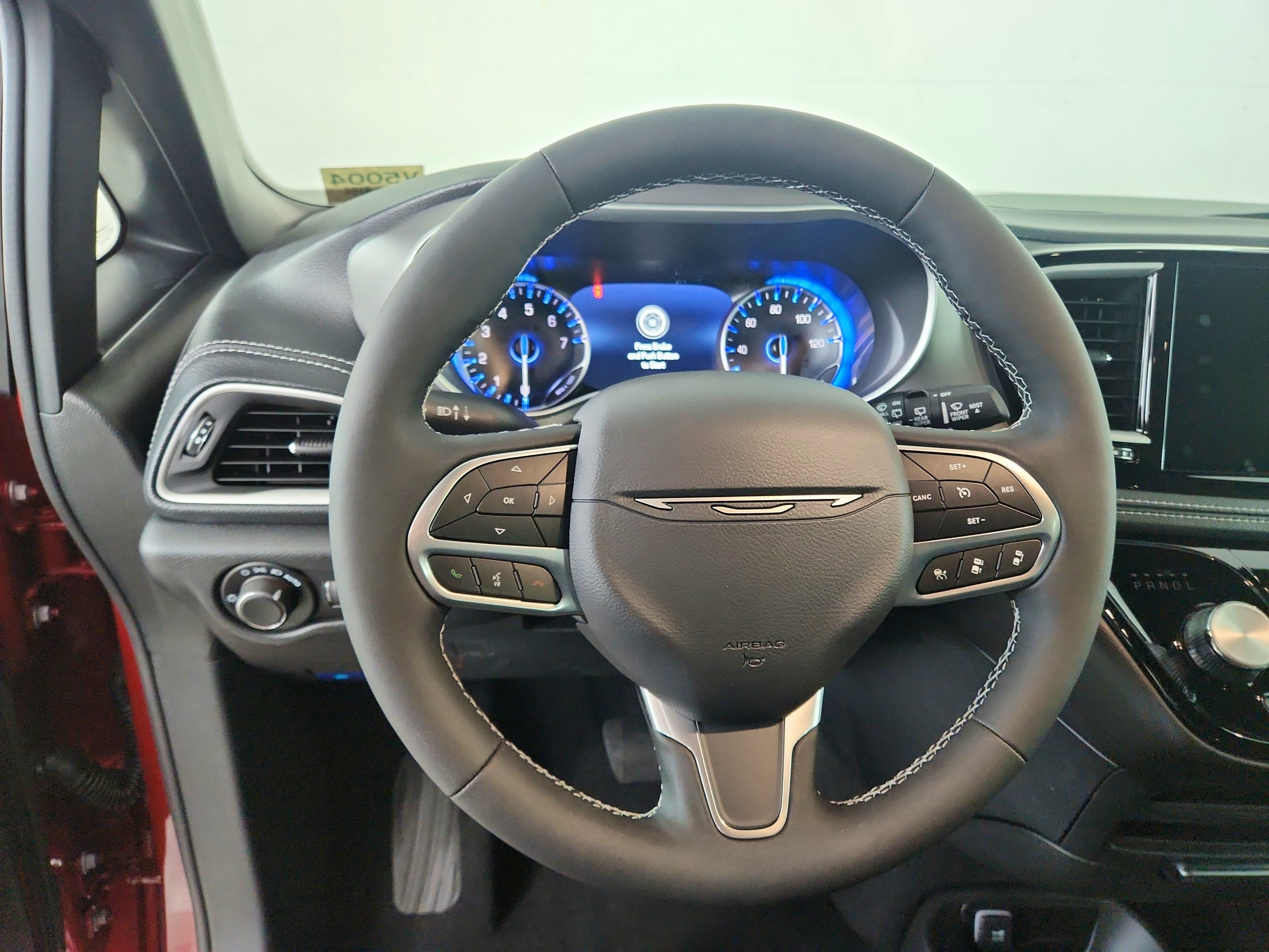 2027 Chrysler Pacifica Select