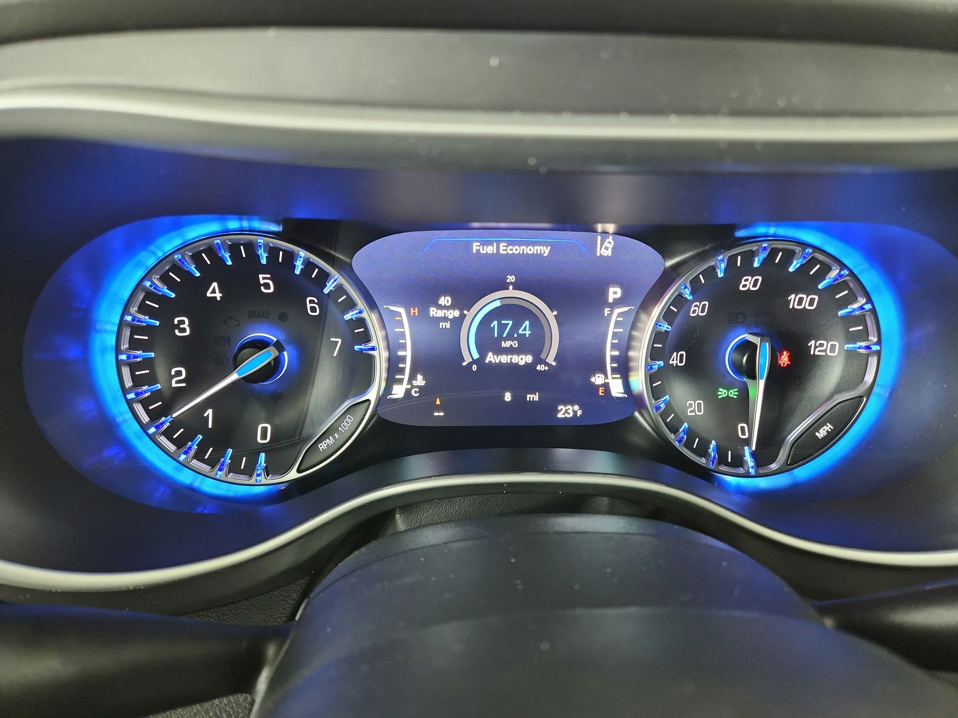 2026 Chrysler Voyager LX