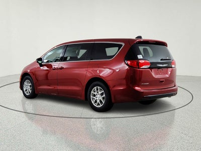 2026 Chrysler Voyager LX