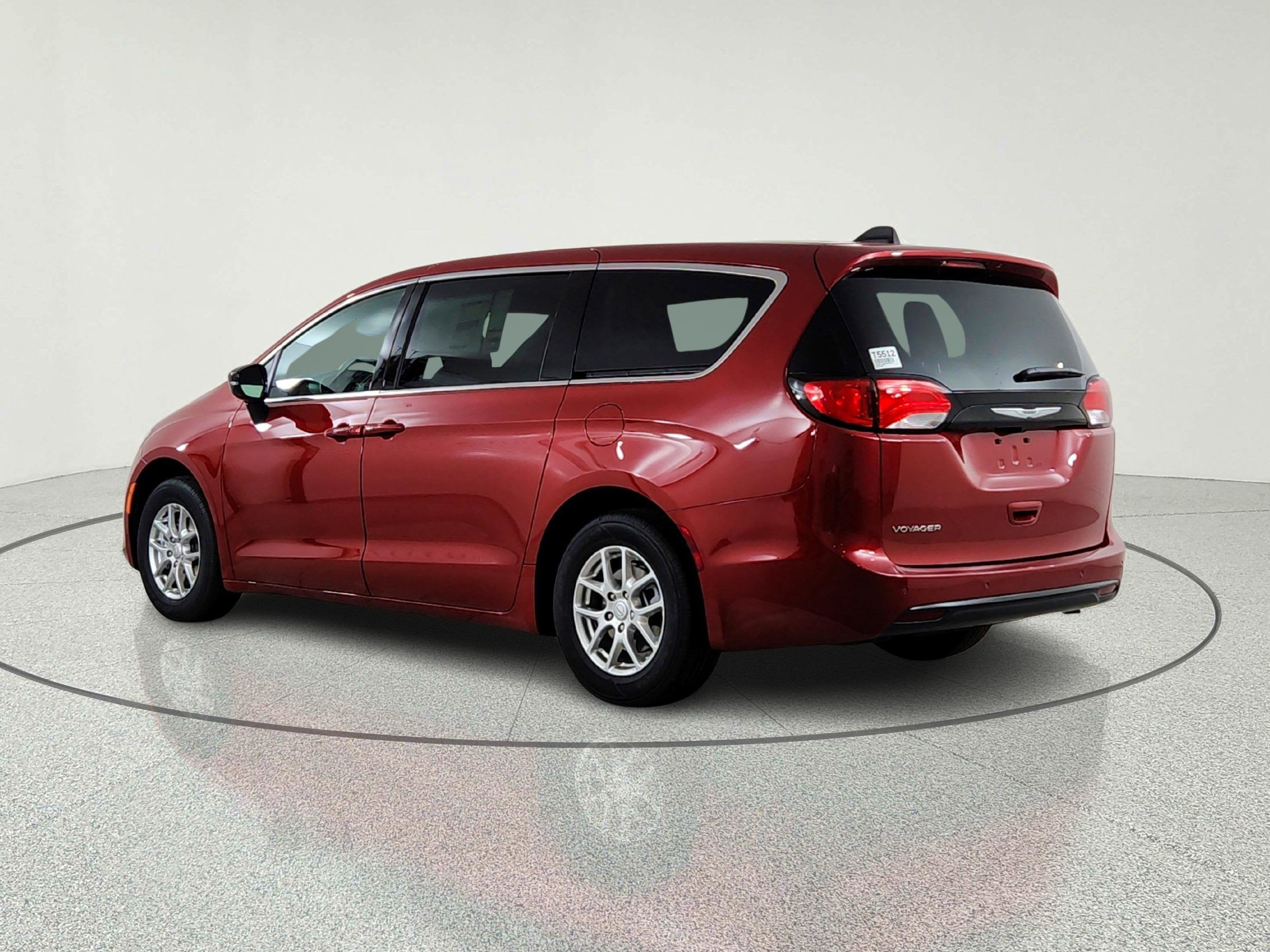 2026 Chrysler Voyager LX