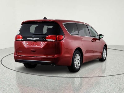 2026 Chrysler Voyager LX