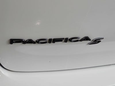 2027 Chrysler Pacifica Limited
