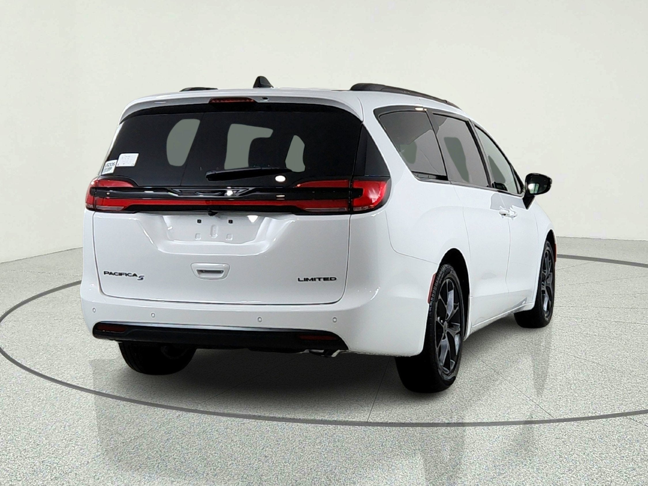 2027 Chrysler Pacifica Limited