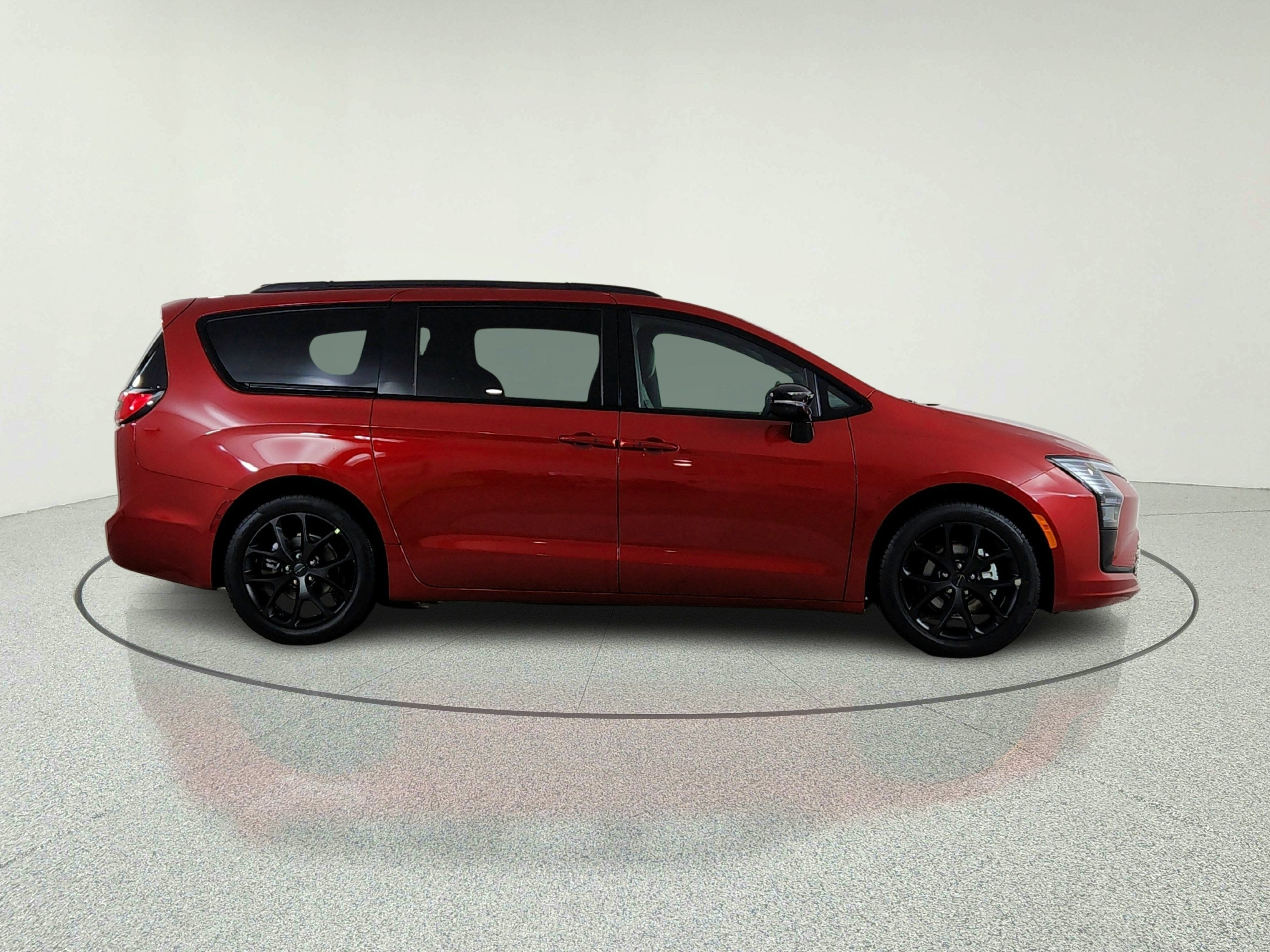 2027 Chrysler Pacifica Limited