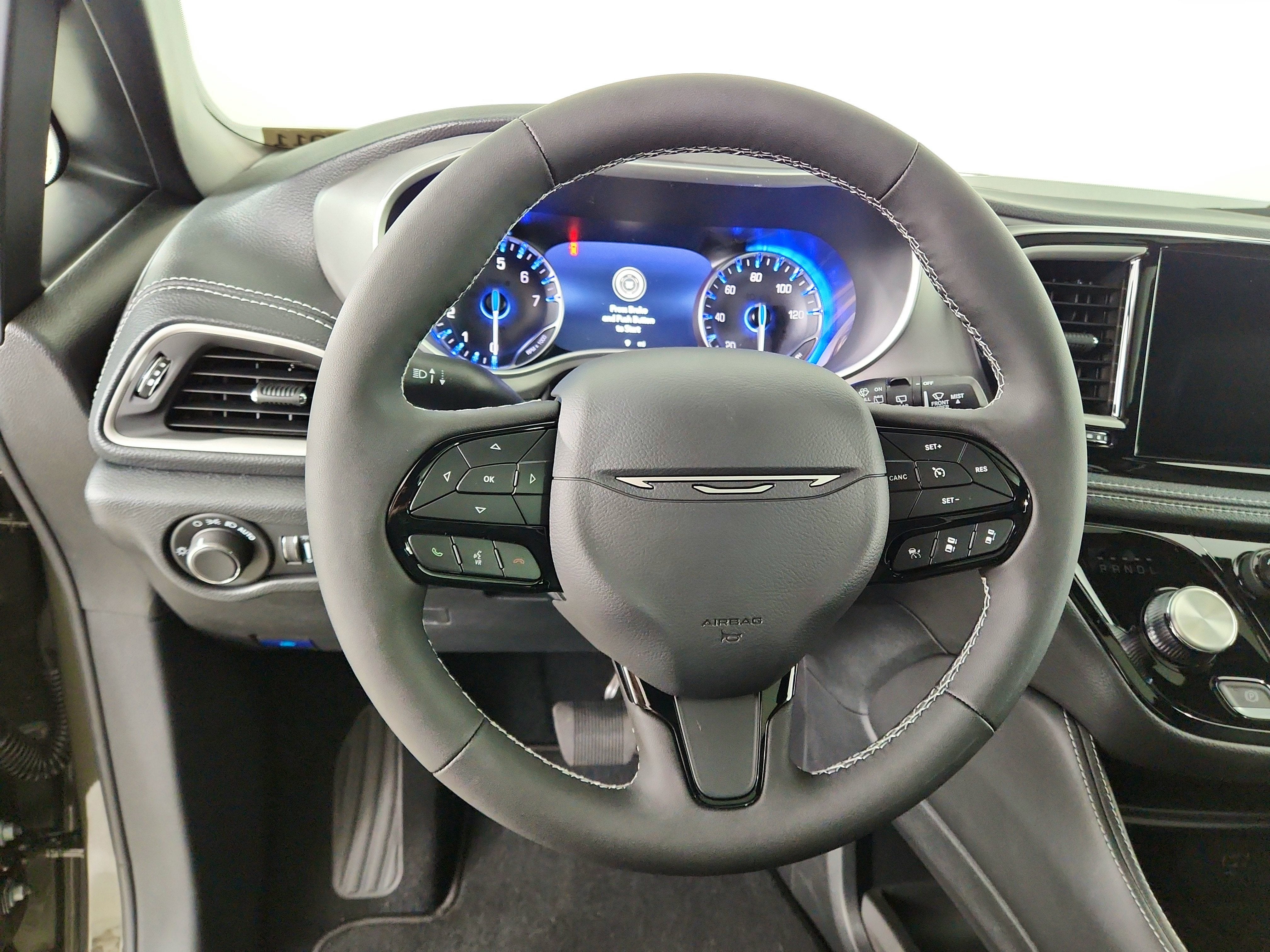 2027 Chrysler Pacifica Limited