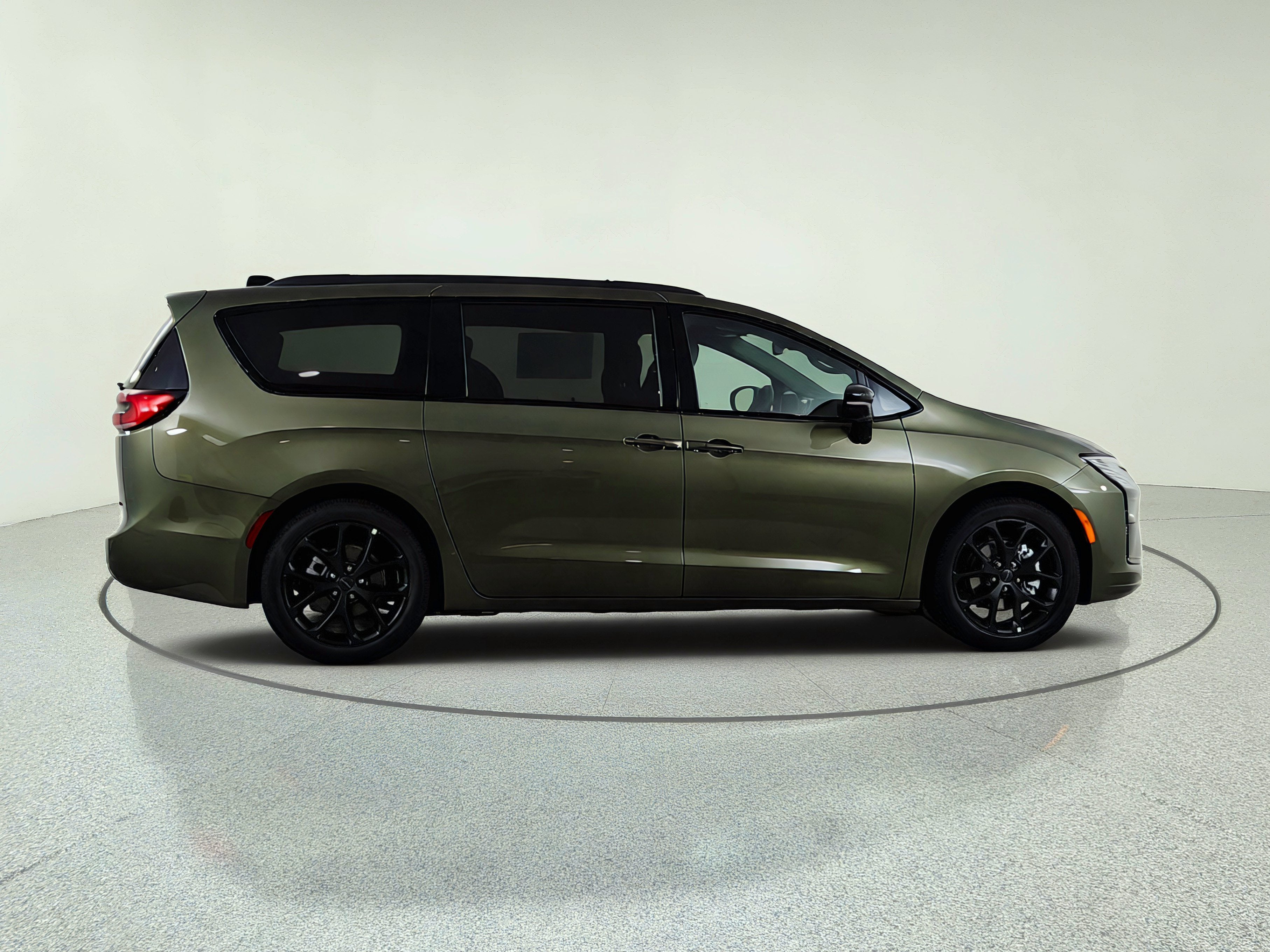 2027 Chrysler Pacifica Limited