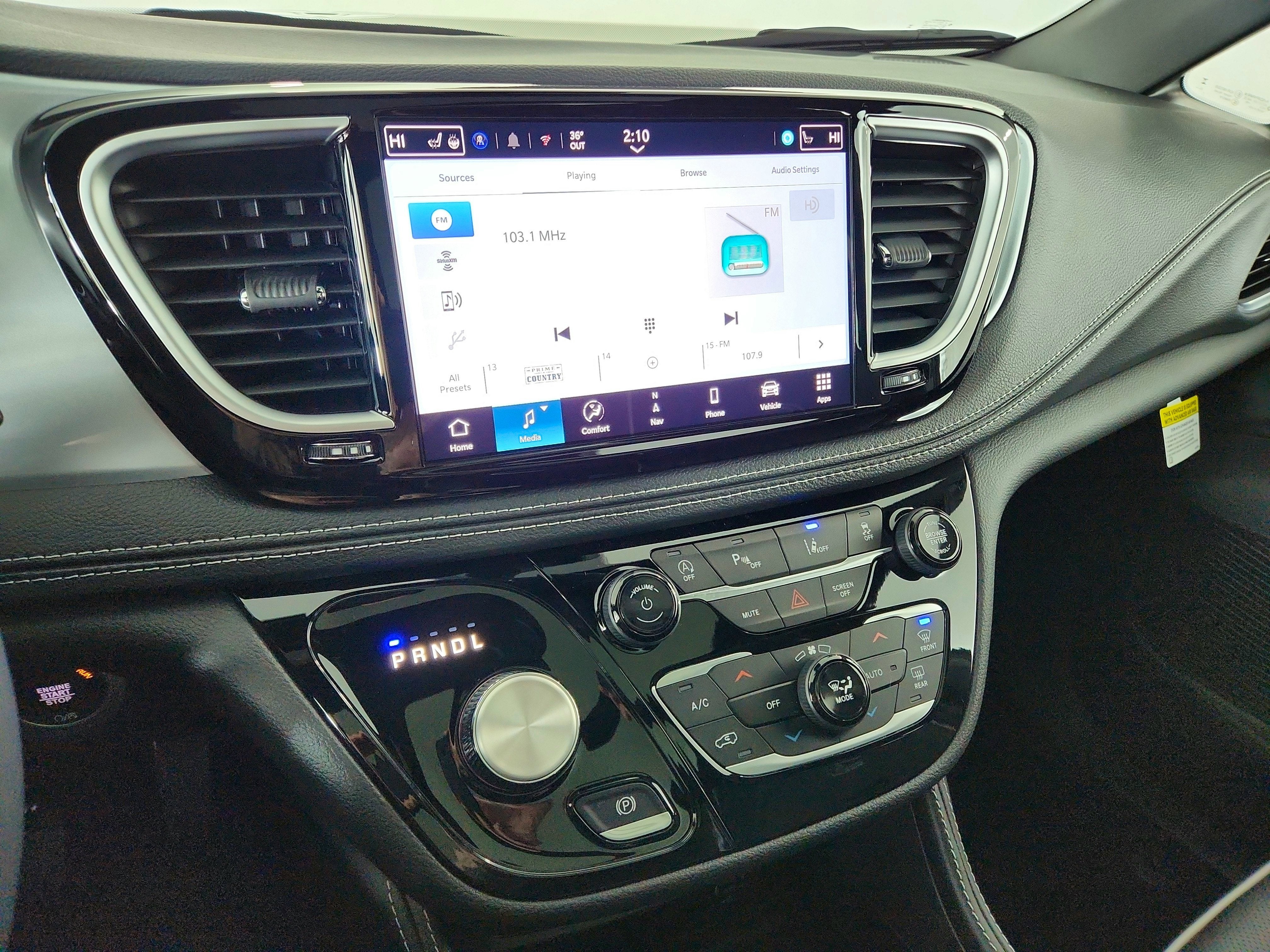 2026 Chrysler Pacifica Limited