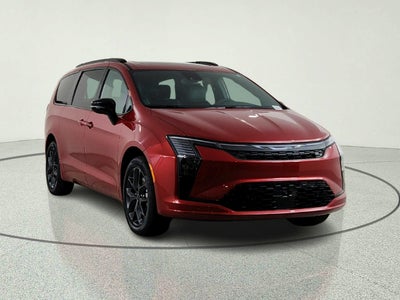 2027 Chrysler Pacifica Limited