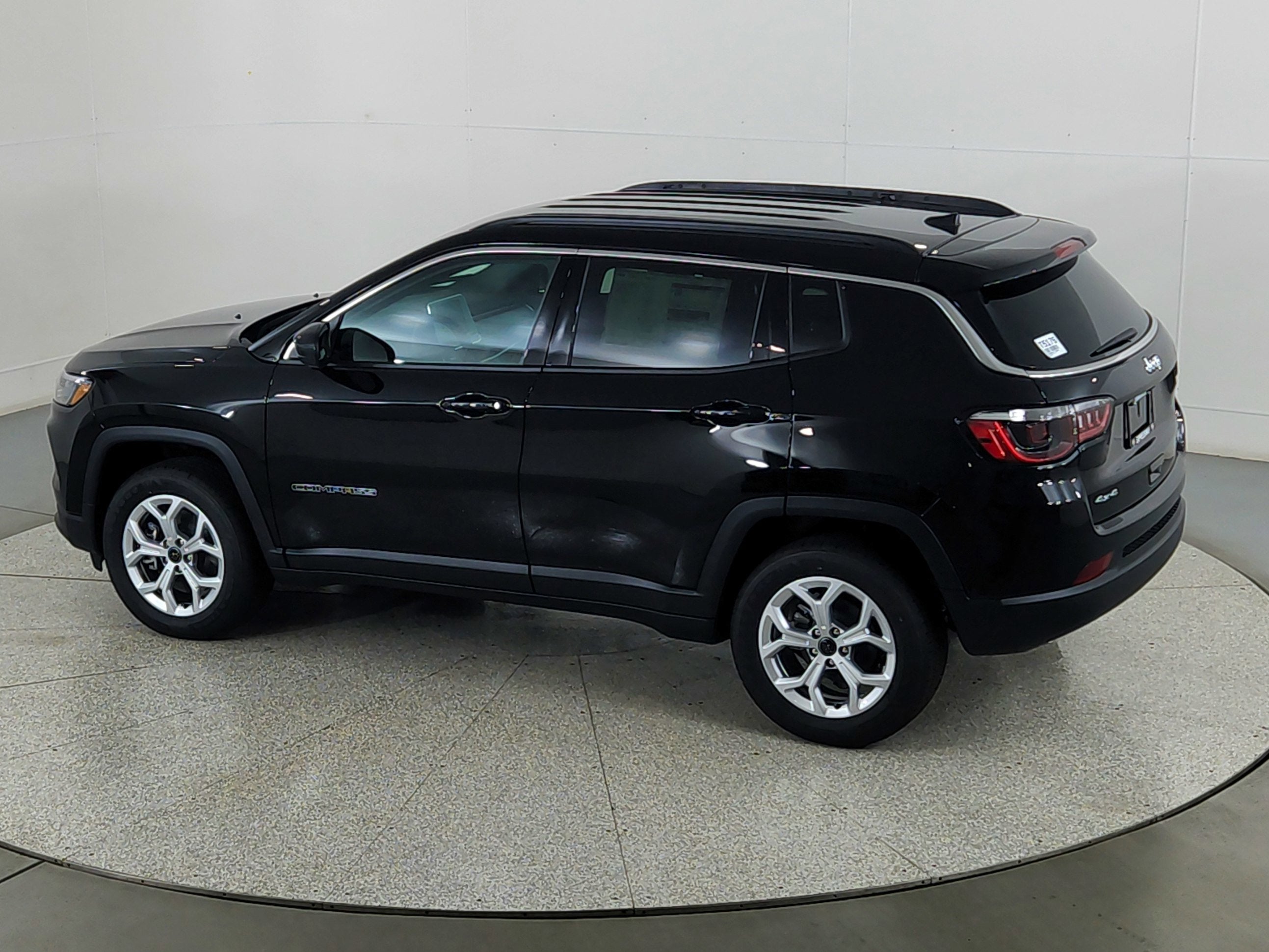 2026 Jeep Compass JEEP COMPASS LATITUDE 4X4