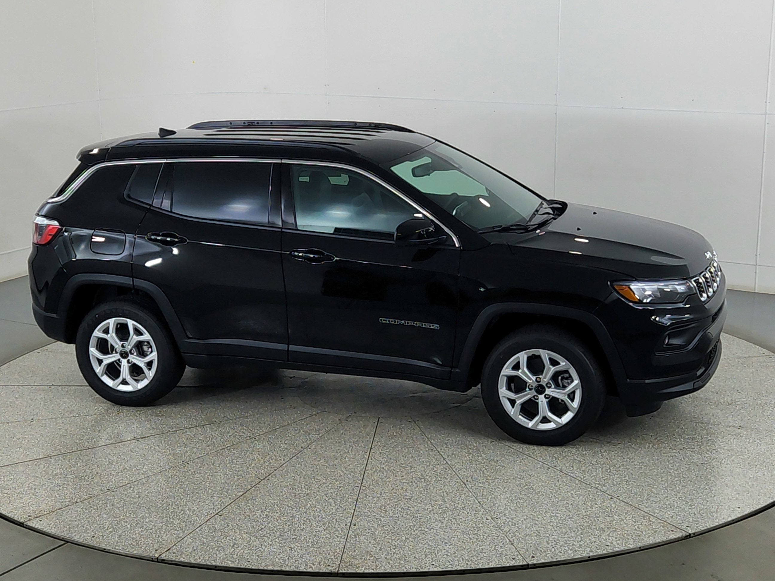 2026 Jeep Compass JEEP COMPASS LATITUDE 4X4
