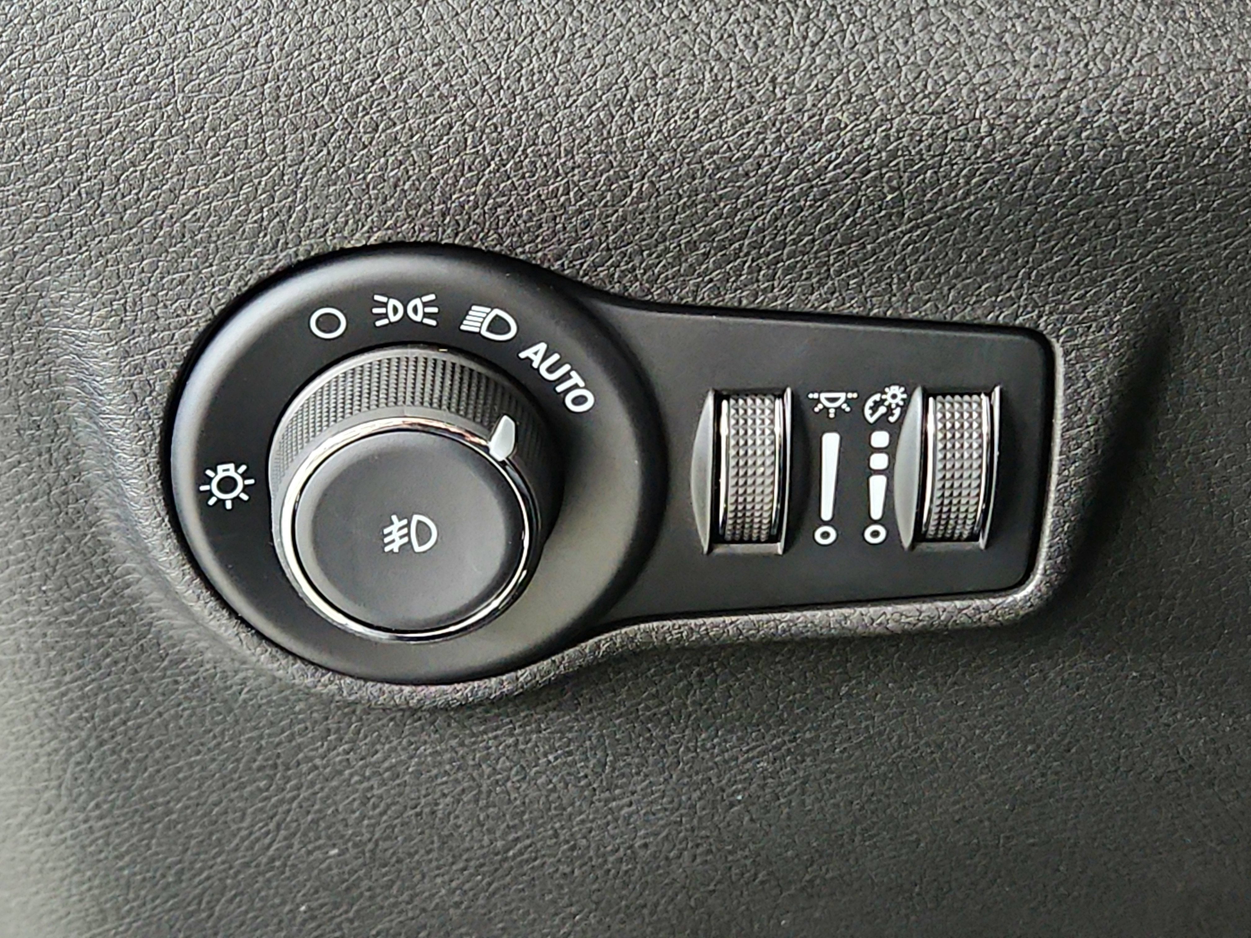 2026 Jeep Compass JEEP COMPASS LATITUDE 4X4
