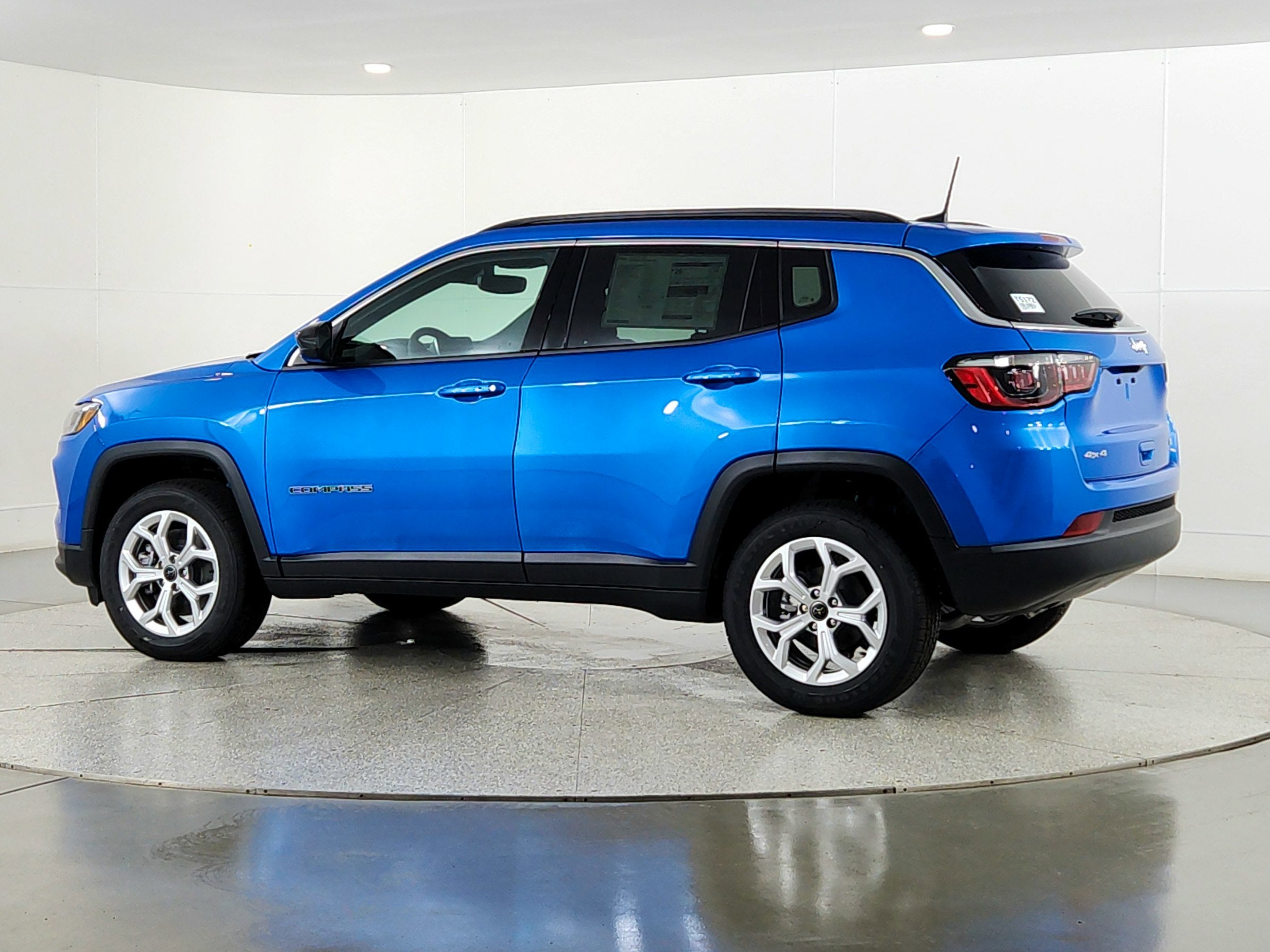 2026 Jeep Compass JEEP COMPASS LATITUDE 4X4