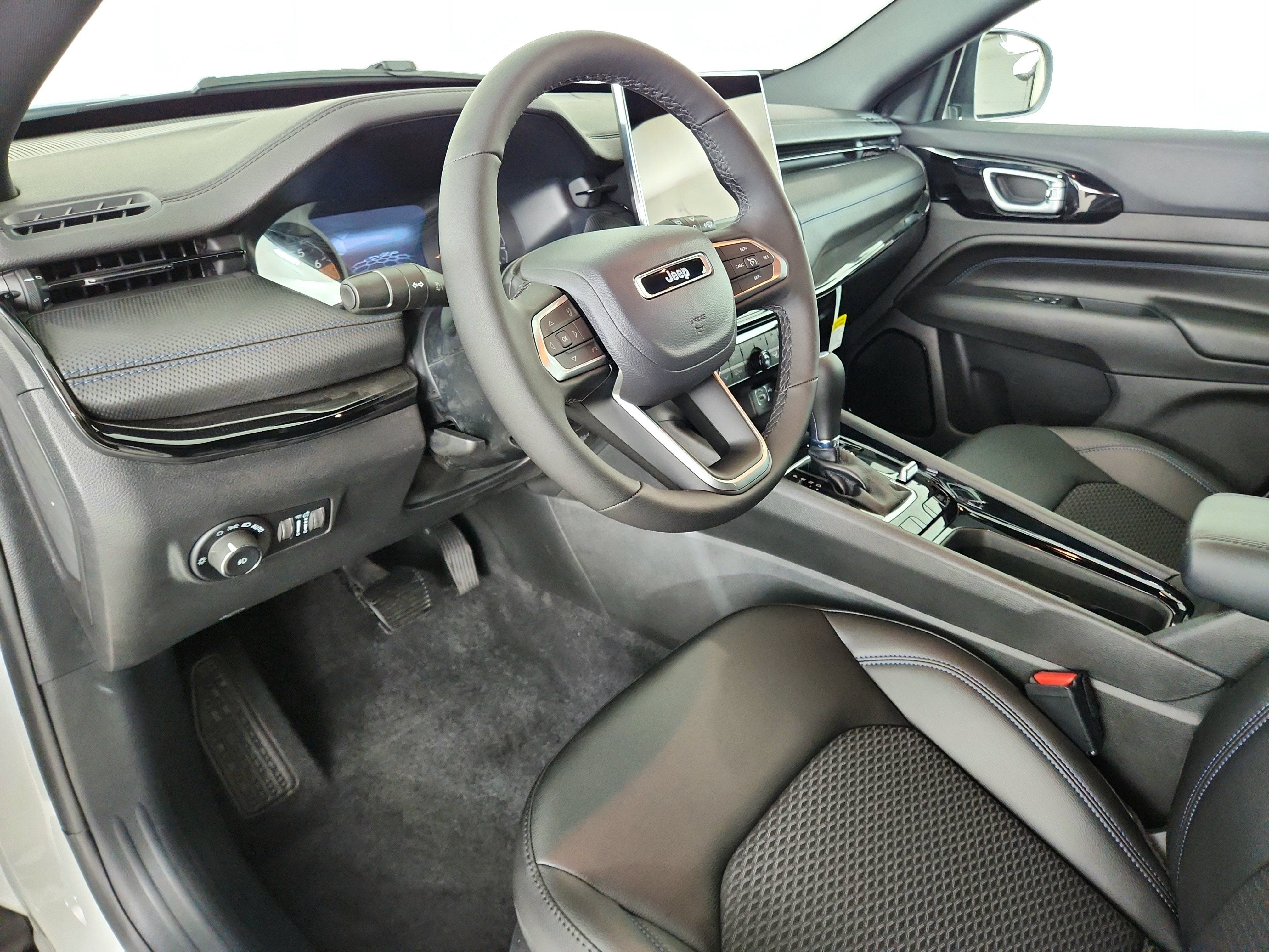 2026 Jeep Compass Latitude Altitude 4x4