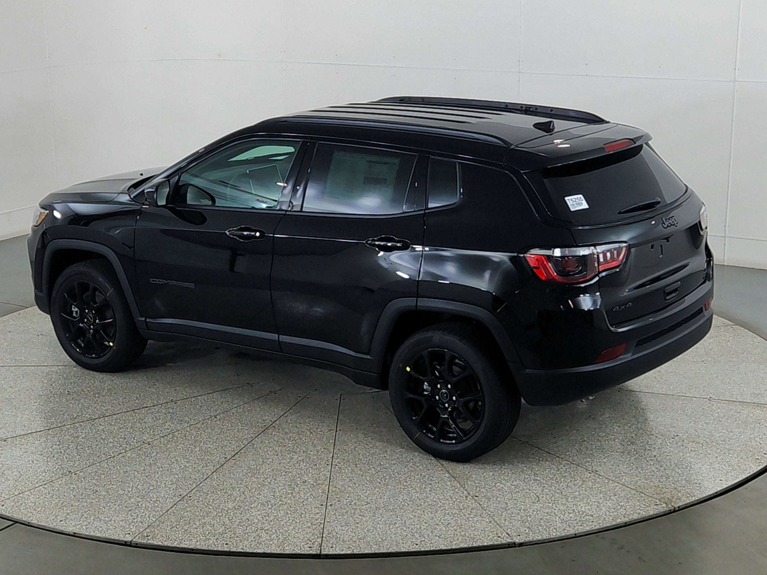 2026 Jeep Compass JEEP COMPASS LATITUDE 4X4