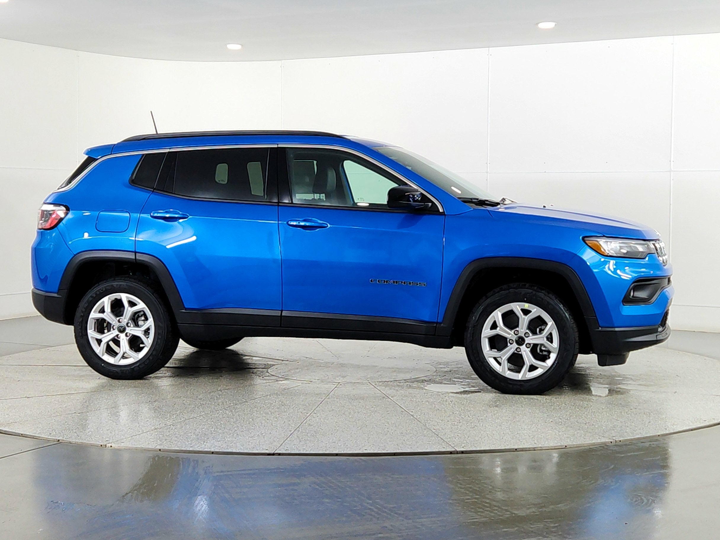 2026 Jeep Compass JEEP COMPASS LATITUDE 4X4