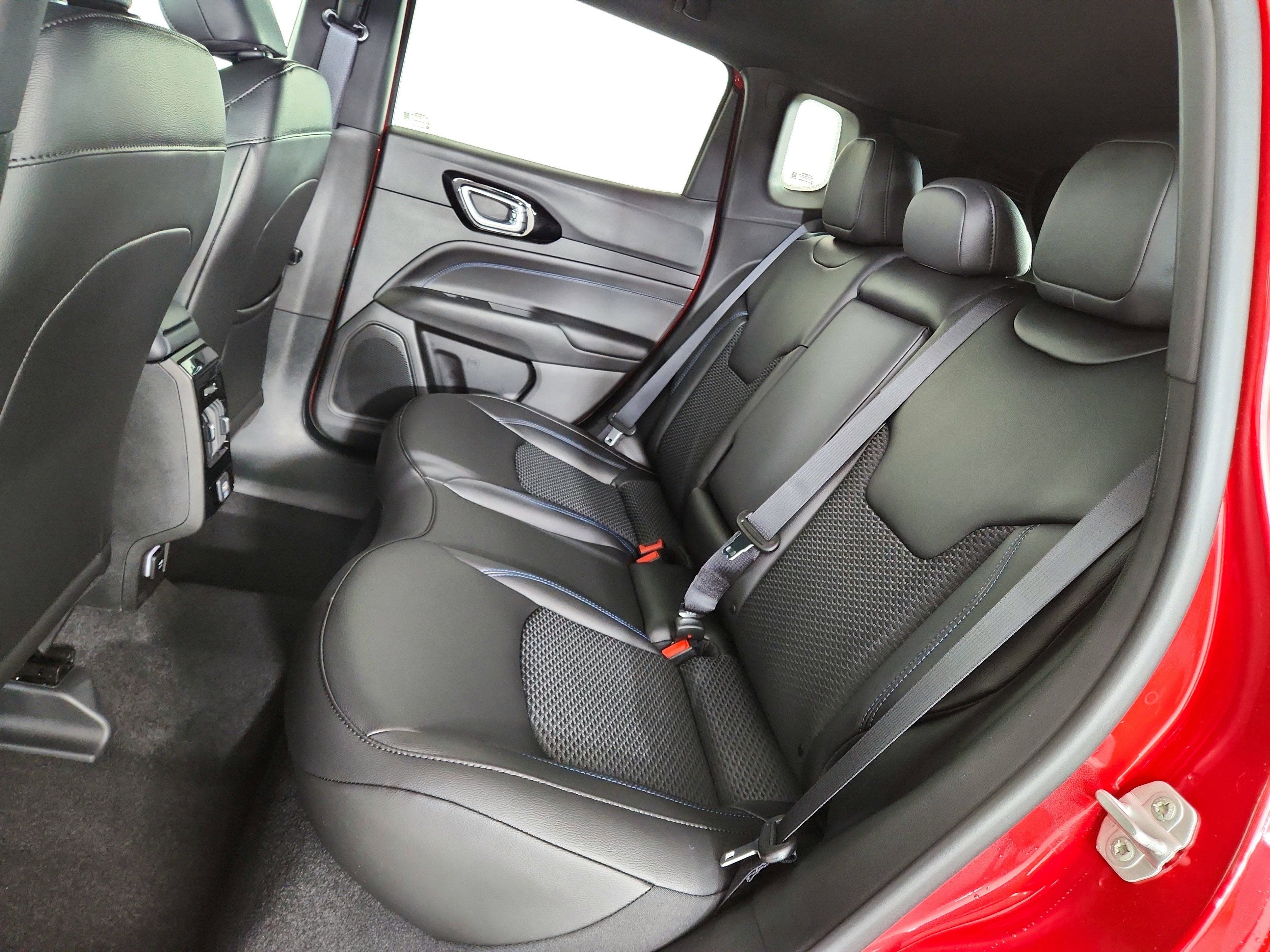 2026 Jeep Compass JEEP COMPASS LATITUDE 4X4