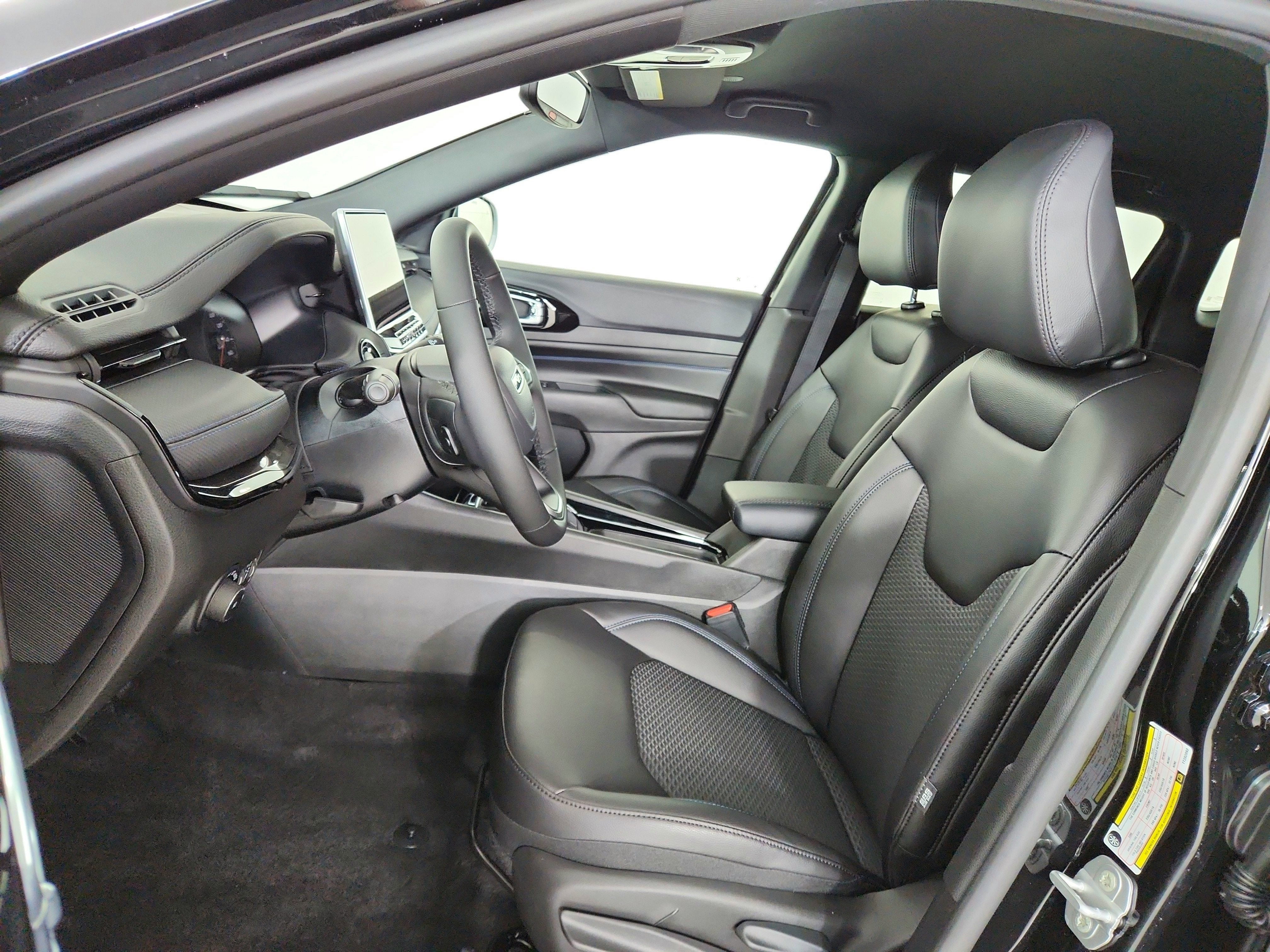 2026 Jeep Compass JEEP COMPASS LATITUDE 4X4