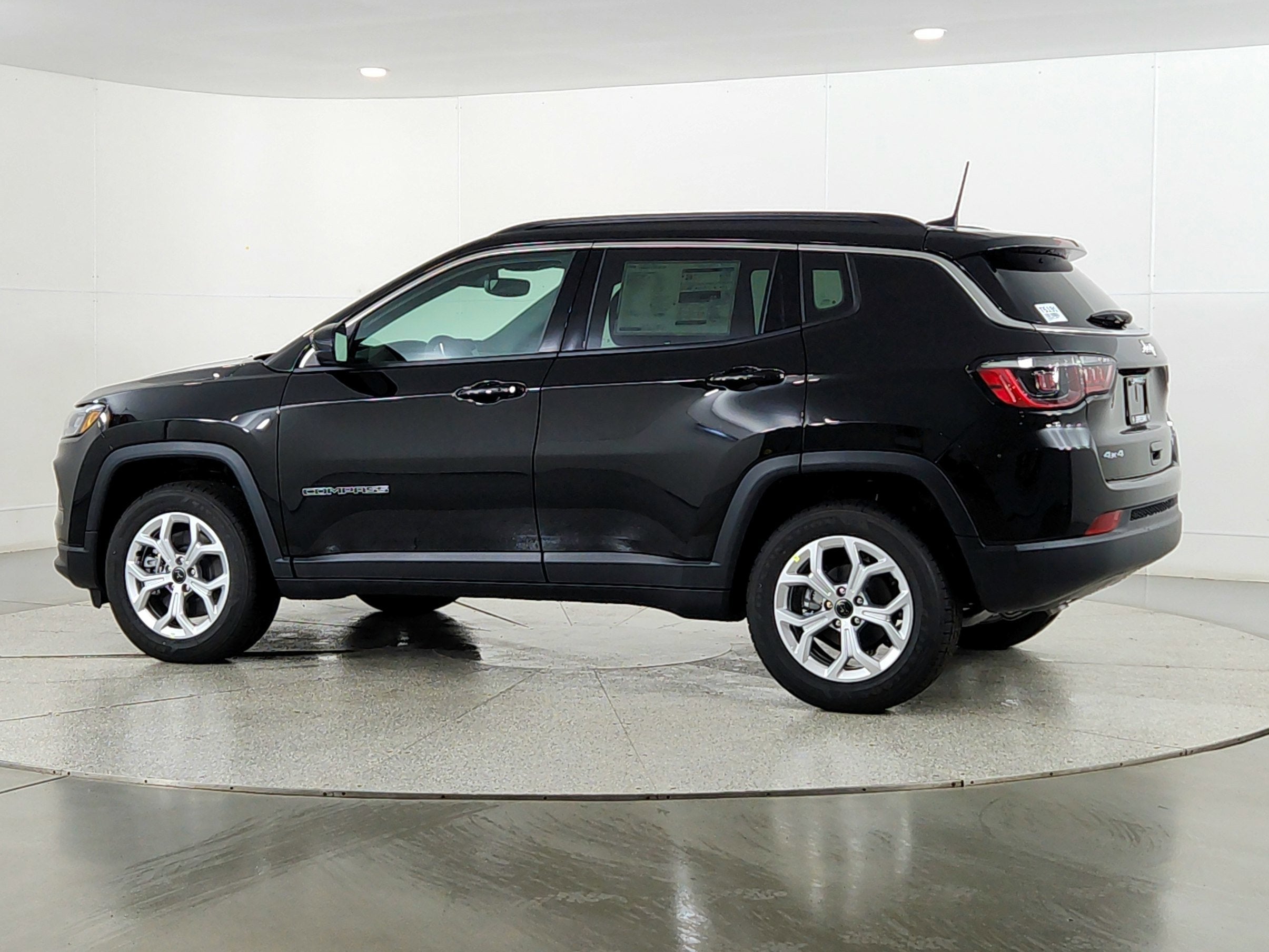 2026 Jeep Compass JEEP COMPASS LATITUDE 4X4