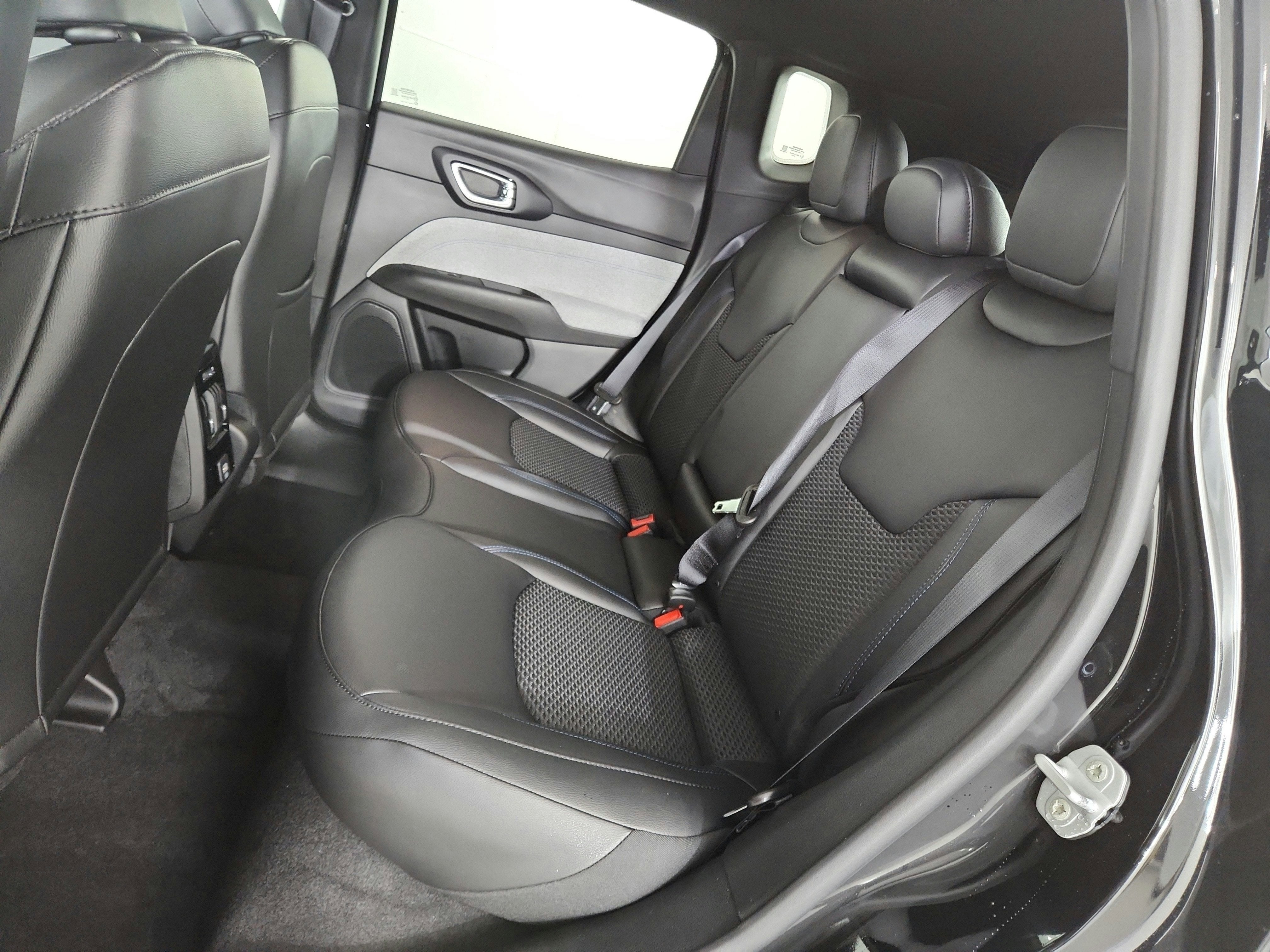 2026 Jeep Compass JEEP COMPASS LATITUDE 4X4