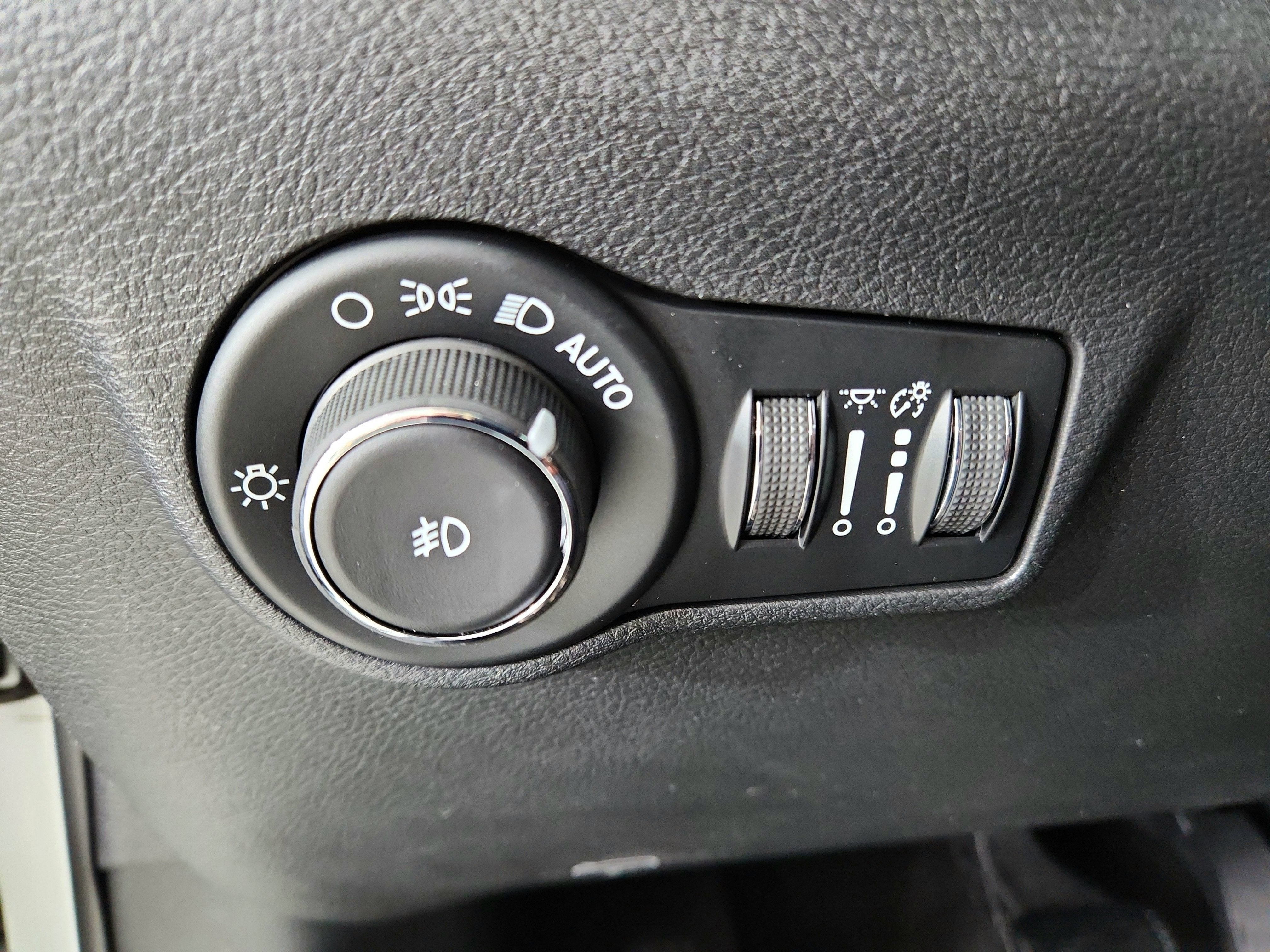 2026 Jeep Compass JEEP COMPASS LATITUDE 4X4