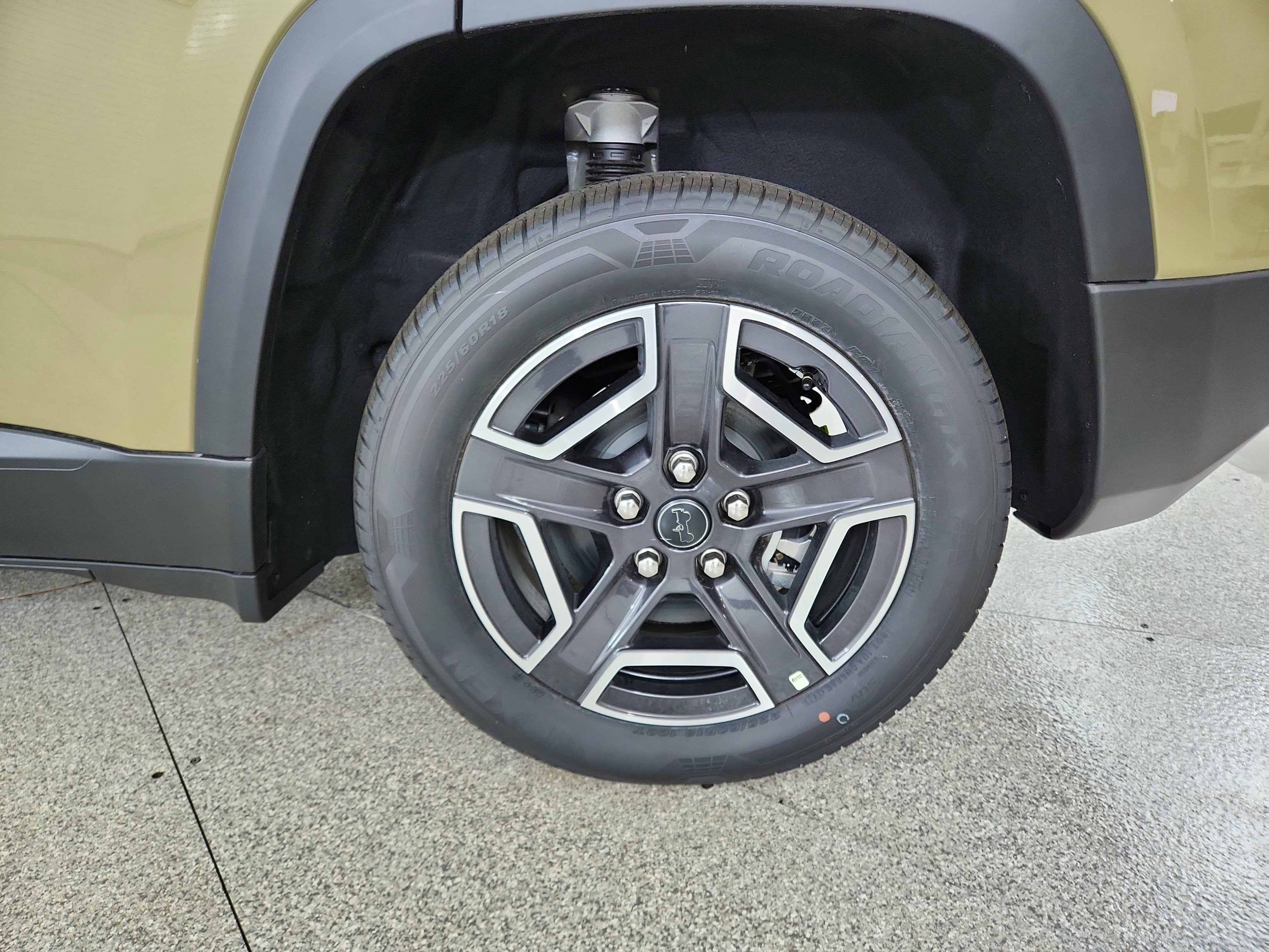 2026 Jeep Cherokee JEEP CHEROKEE LAREDO/ LIMITED 4X4