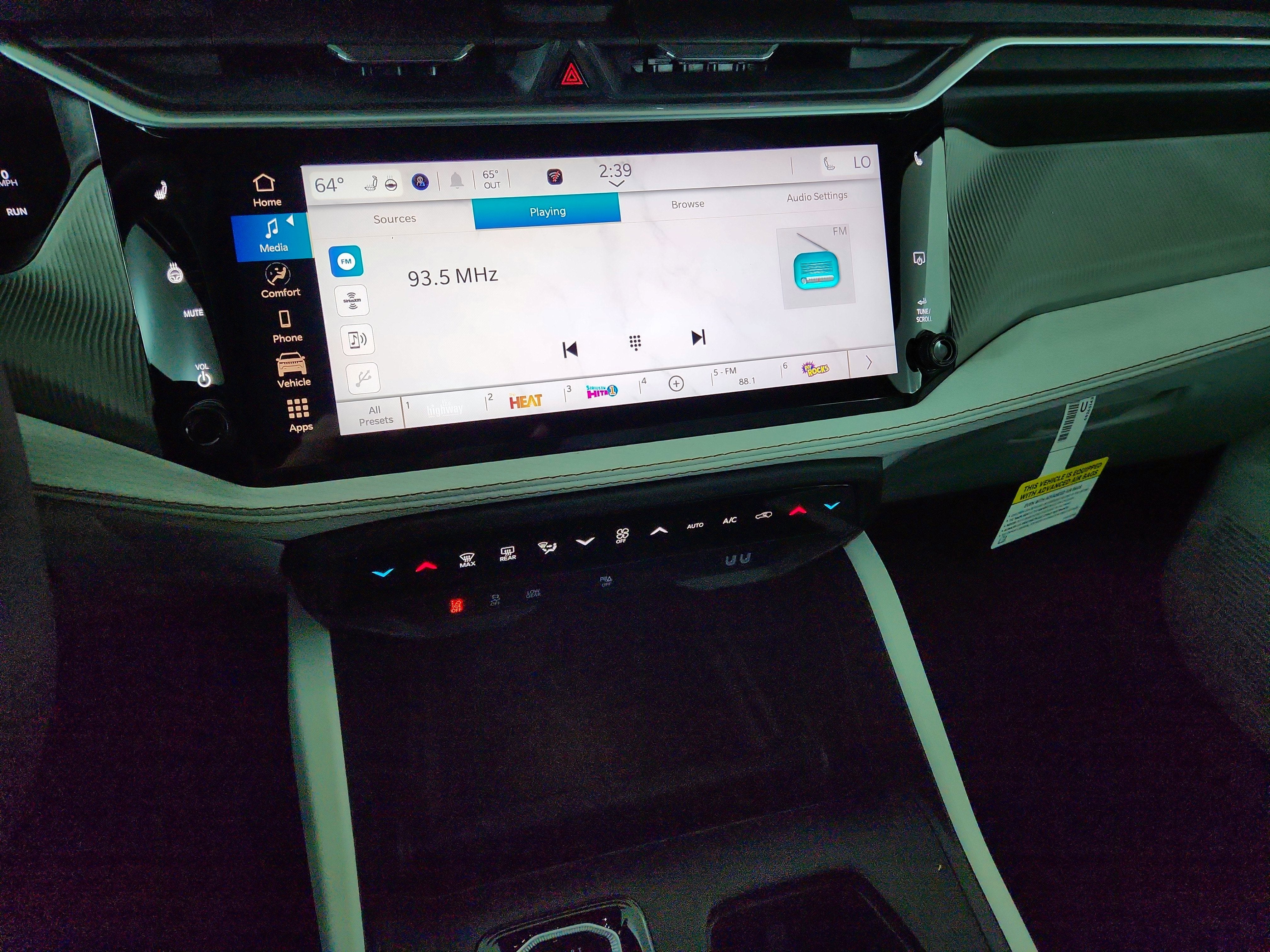 2026 Jeep Cherokee JEEP CHEROKEE LAREDO/ LIMITED 4X4