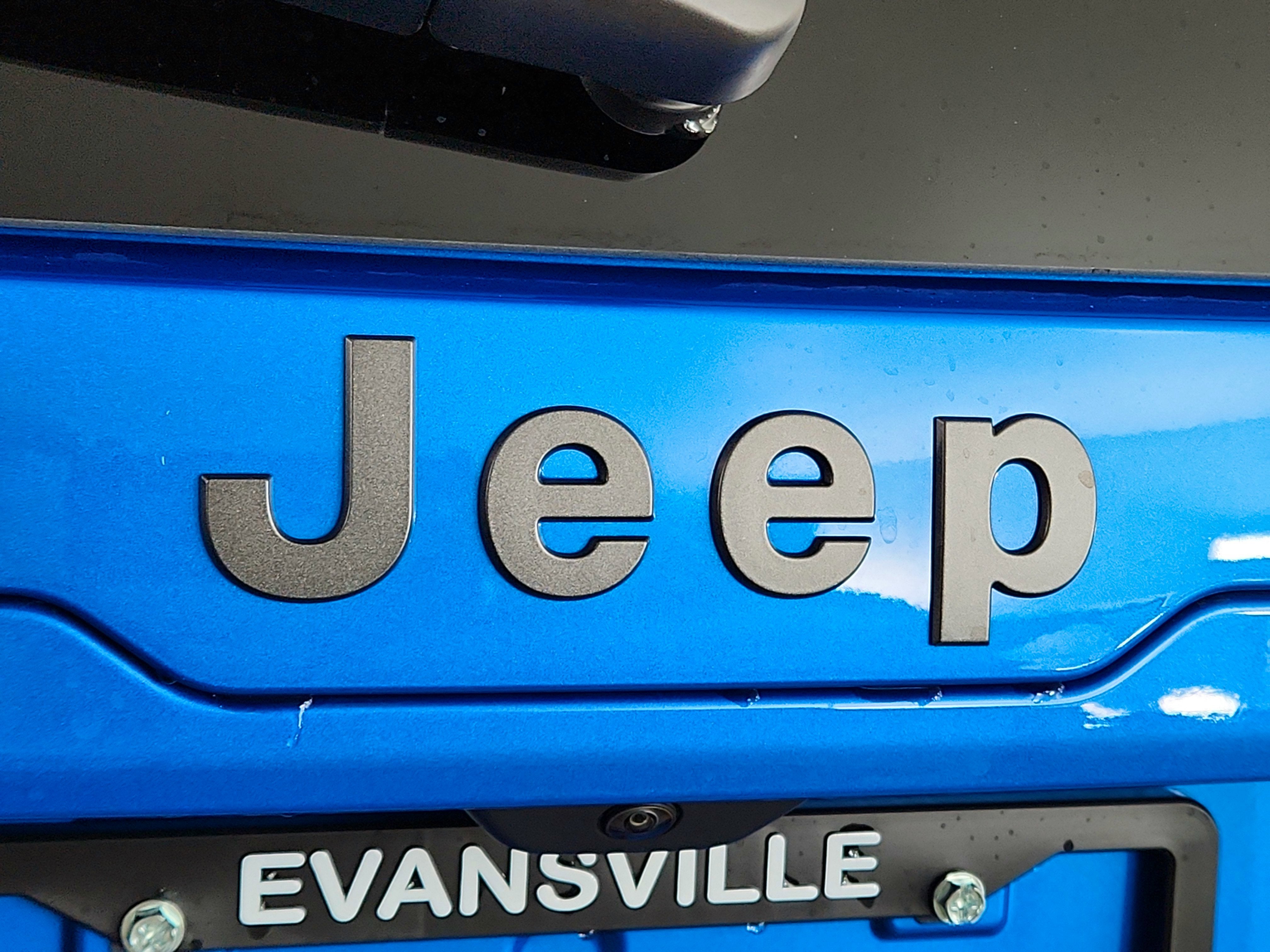 2026 Jeep Cherokee JEEP CHEROKEE LAREDO/ LIMITED 4X4