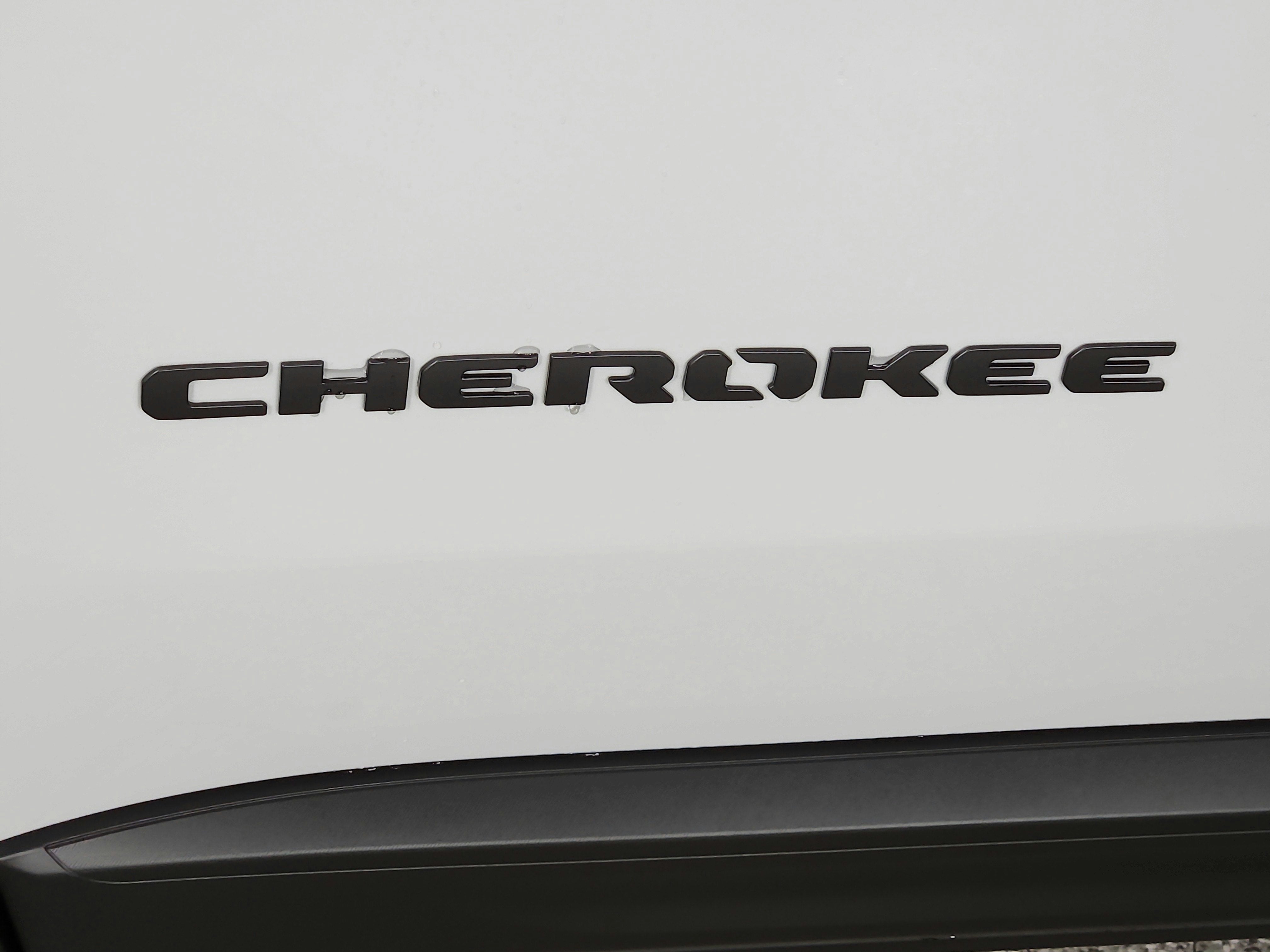 2026 Jeep Cherokee Laredo 4x4