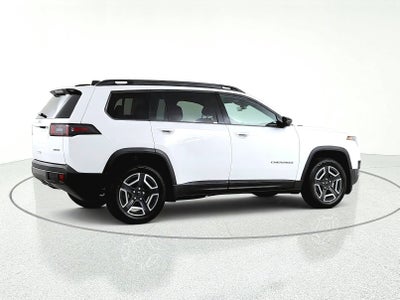 2026 Jeep Cherokee Laredo 4x4