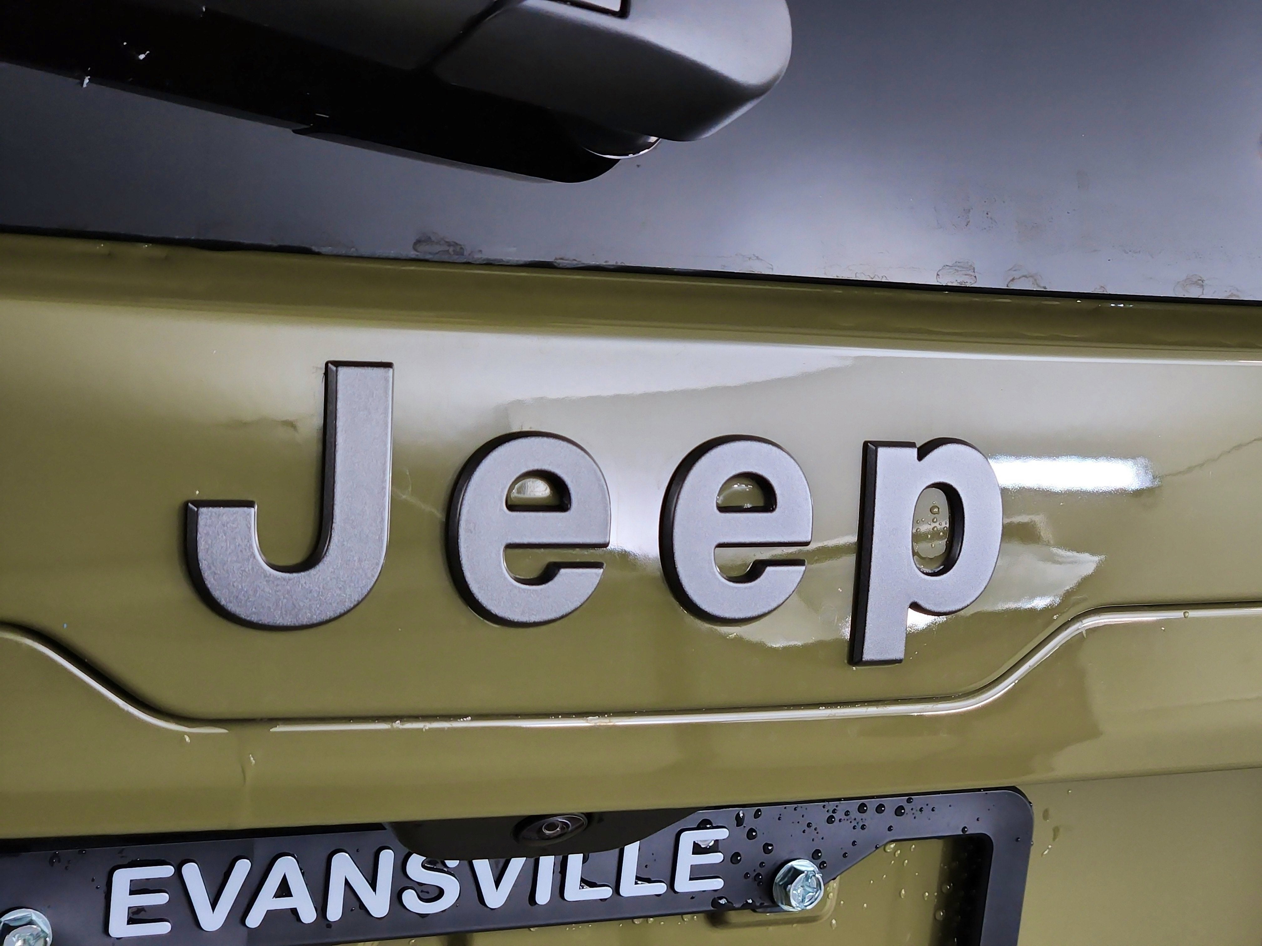 2026 Jeep Cherokee JEEP CHEROKEE LAREDO/ LIMITED 4X4