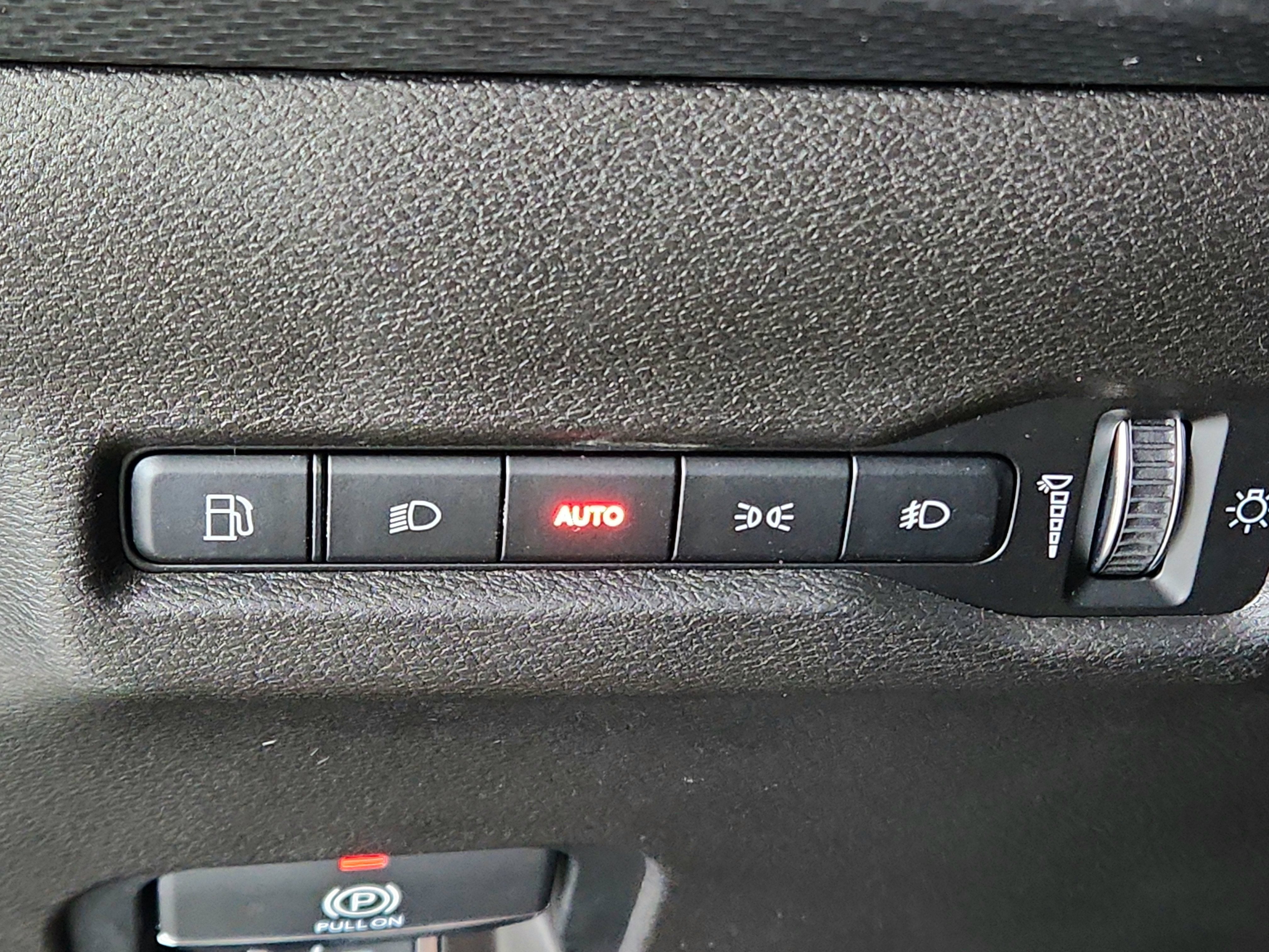 2026 Jeep Cherokee JEEP CHEROKEE LAREDO/ LIMITED 4X4