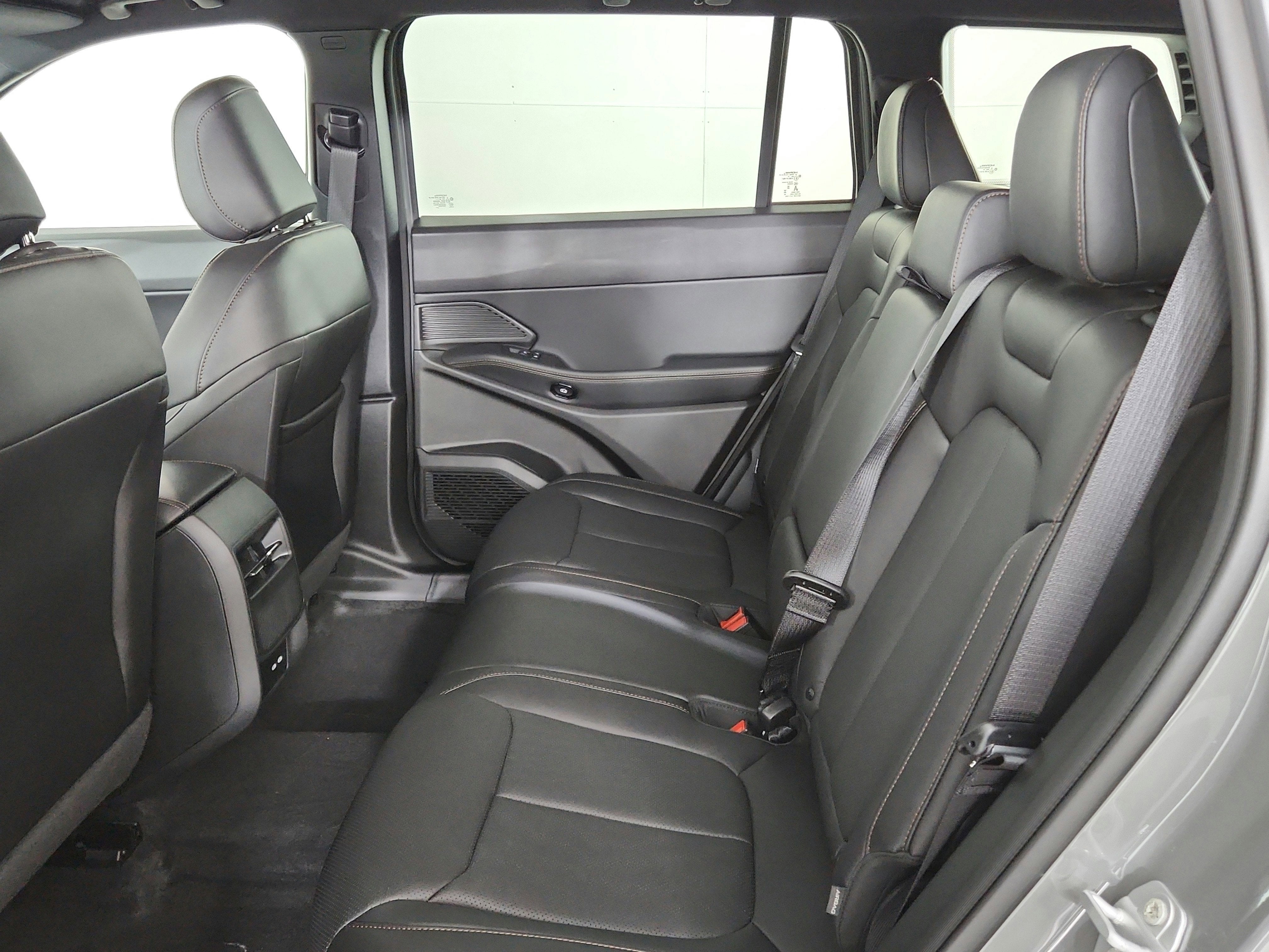 2026 Jeep Cherokee JEEP CHEROKEE LAREDO/ LIMITED 4X4