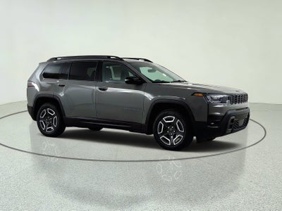 2026 Jeep Cherokee Laredo 4x4