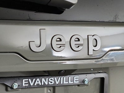 2026 Jeep Cherokee Laredo 4x4