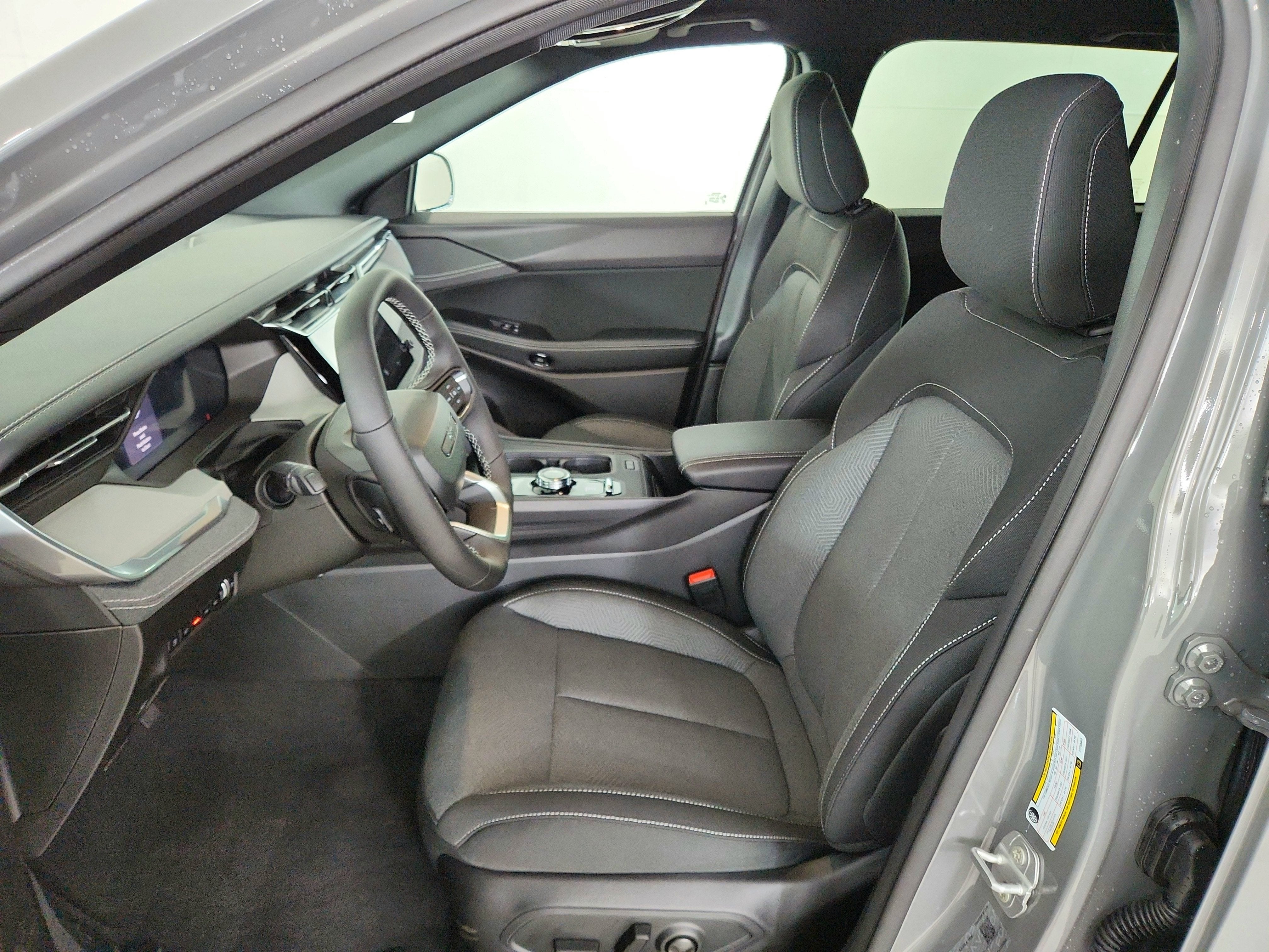 2026 Jeep Cherokee Laredo 4x4