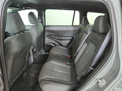 2026 Jeep Cherokee Laredo 4x4