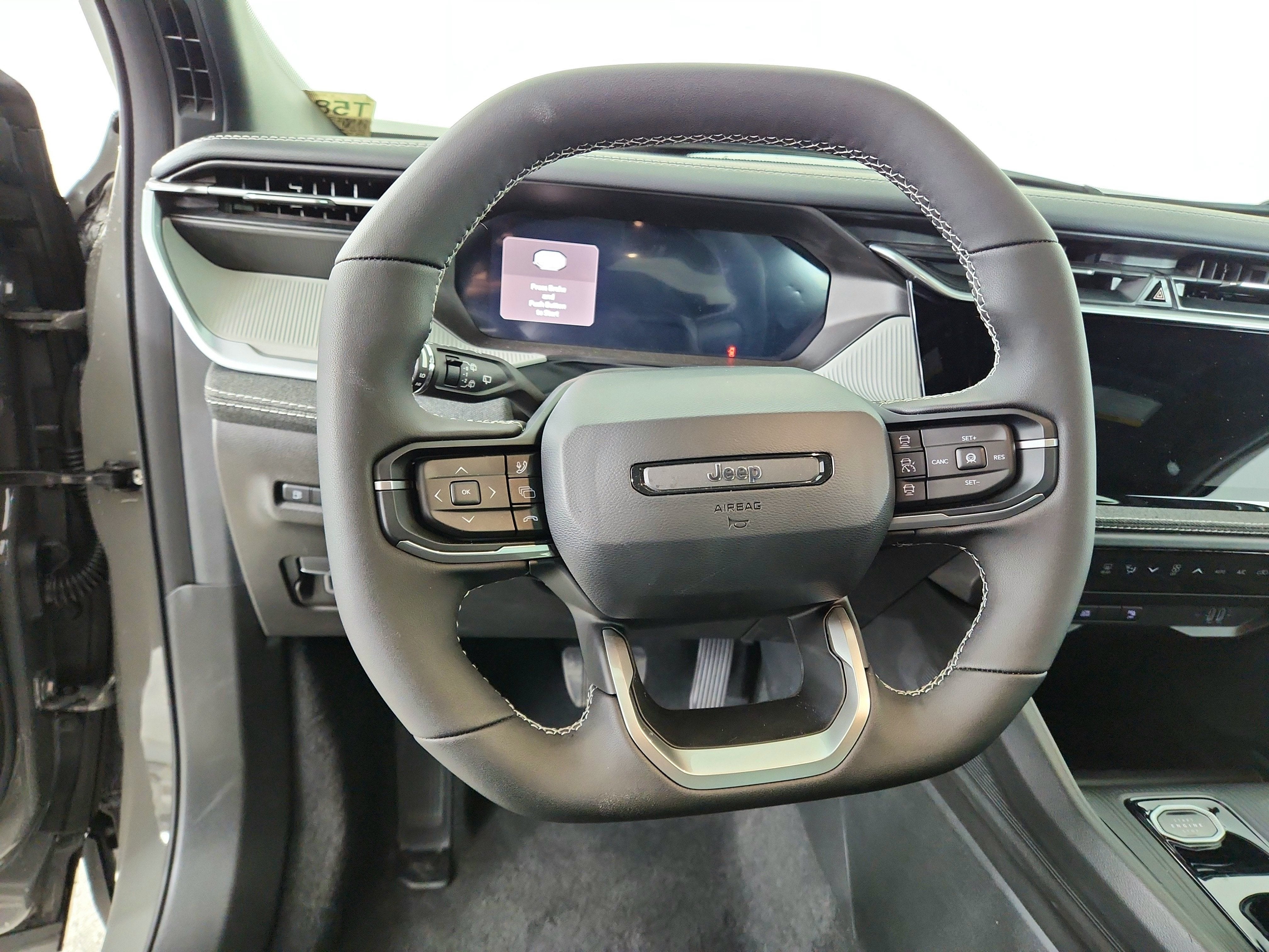 2026 Jeep Cherokee Laredo 4x4
