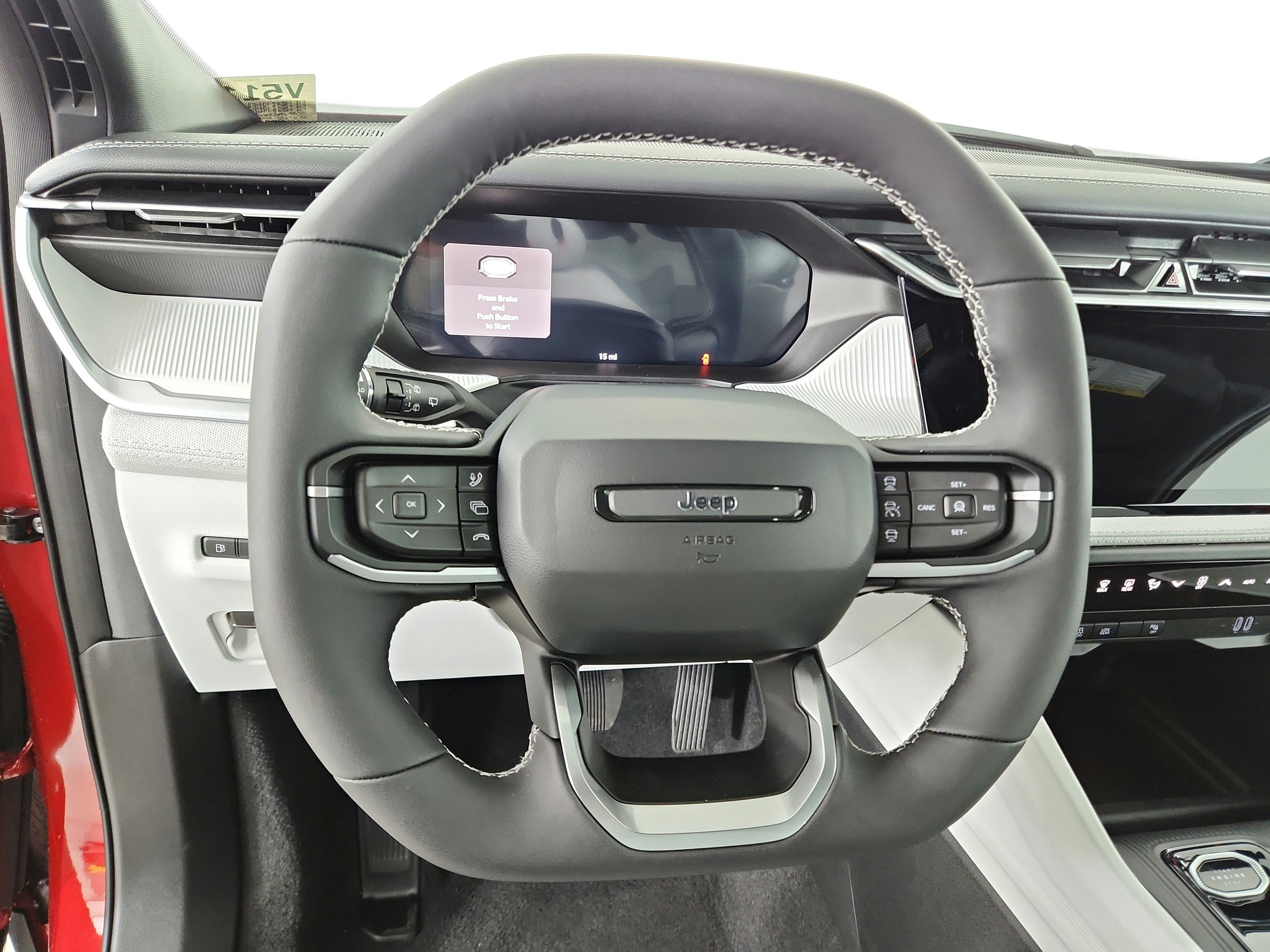 2027 Jeep Cherokee Laredo 4x4