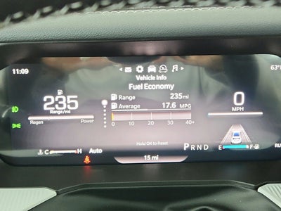 2027 Jeep Cherokee Laredo 4x4