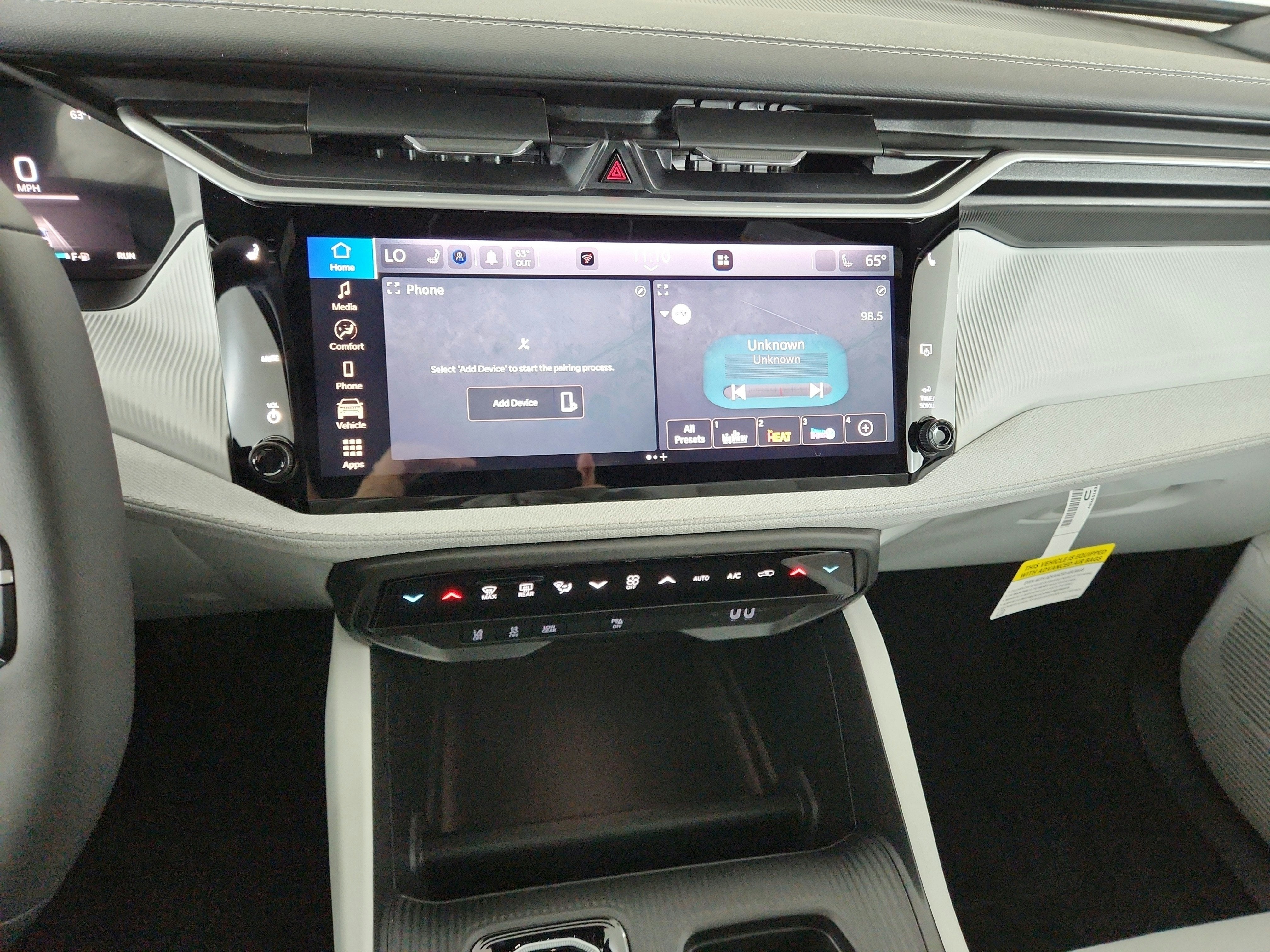 2027 Jeep Cherokee Laredo 4x4